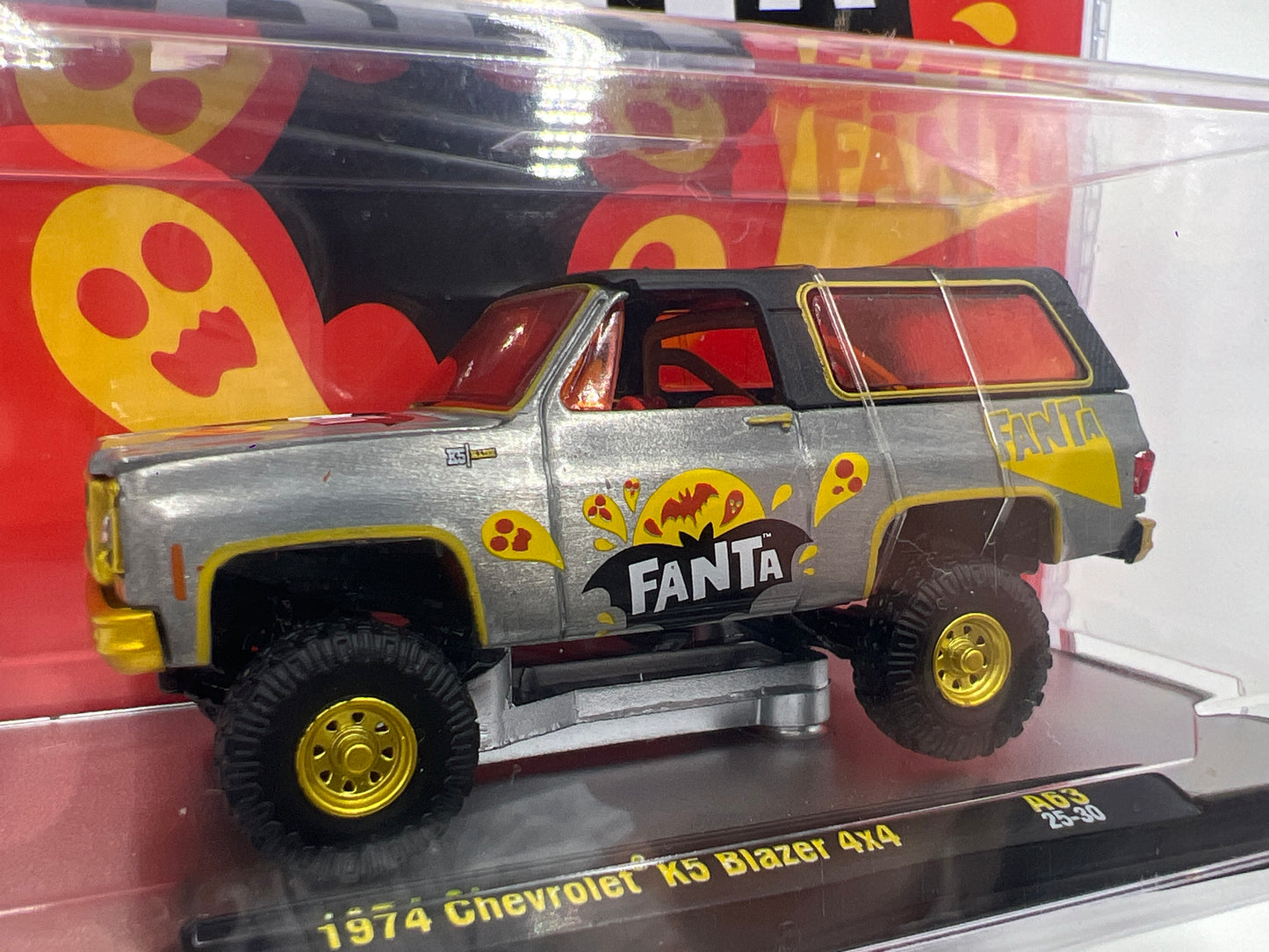 2025 M2 Machines Fanta RAW CHASE 1/250 1974 Chevrolet K5 Blazer 4x4 A63