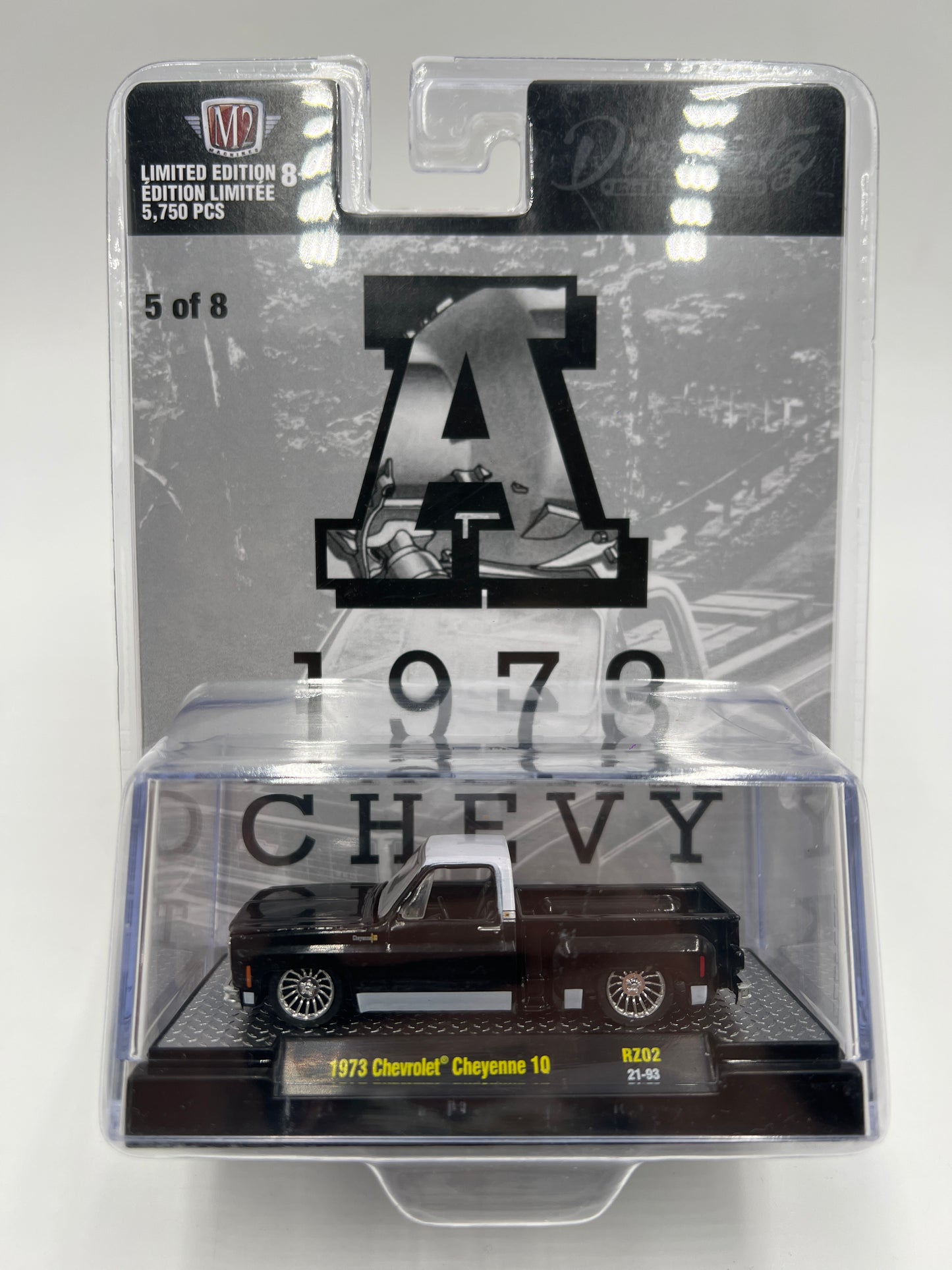 M2 Machines Diecastz 1973 Chevy Trucks Full Set Of 8 RZ02