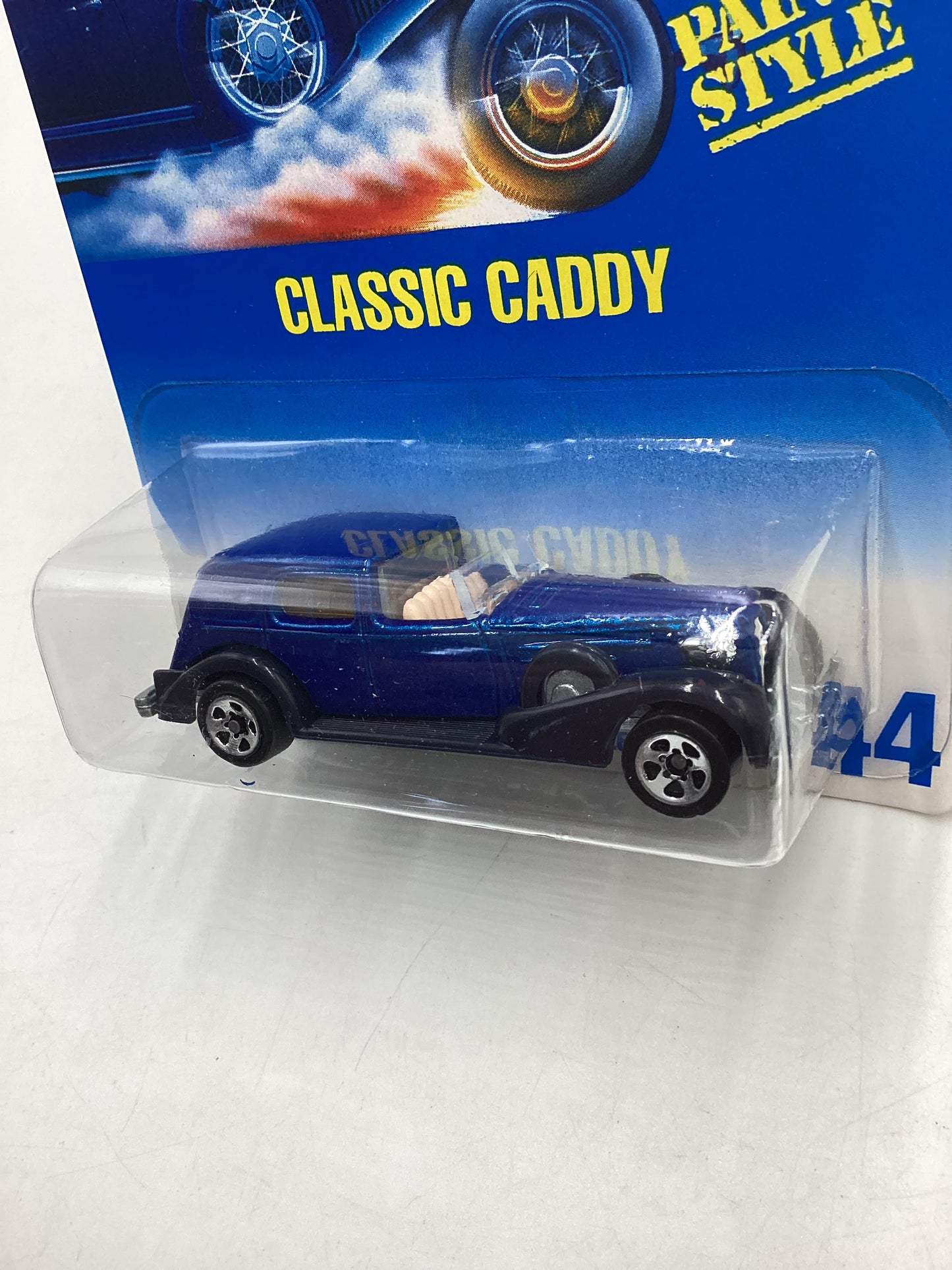 Hot Wheels Blue Card Collector No. 44 Classic Caddy Blue 5SP Wheels 238H