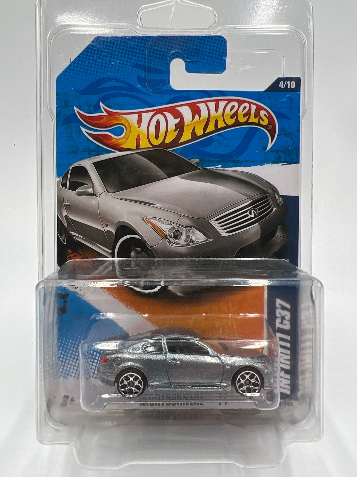 2011 Hot Wheels Nightburnerz #114 Infiniti G37 Metallic Silver W/Protector