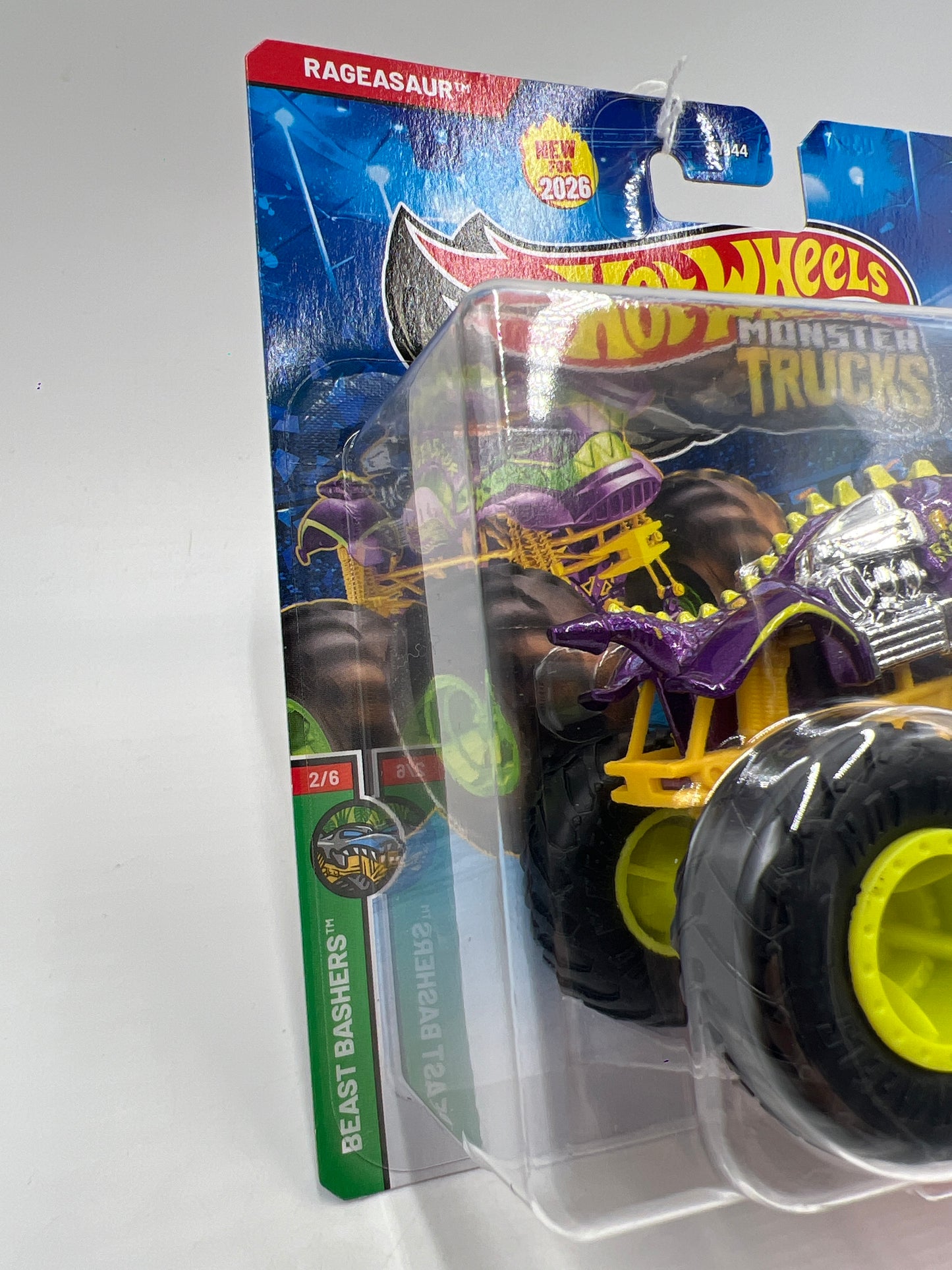 2026 Hot Wheels Monster Trucks Beast Bashers #2 Ragesaur 124D