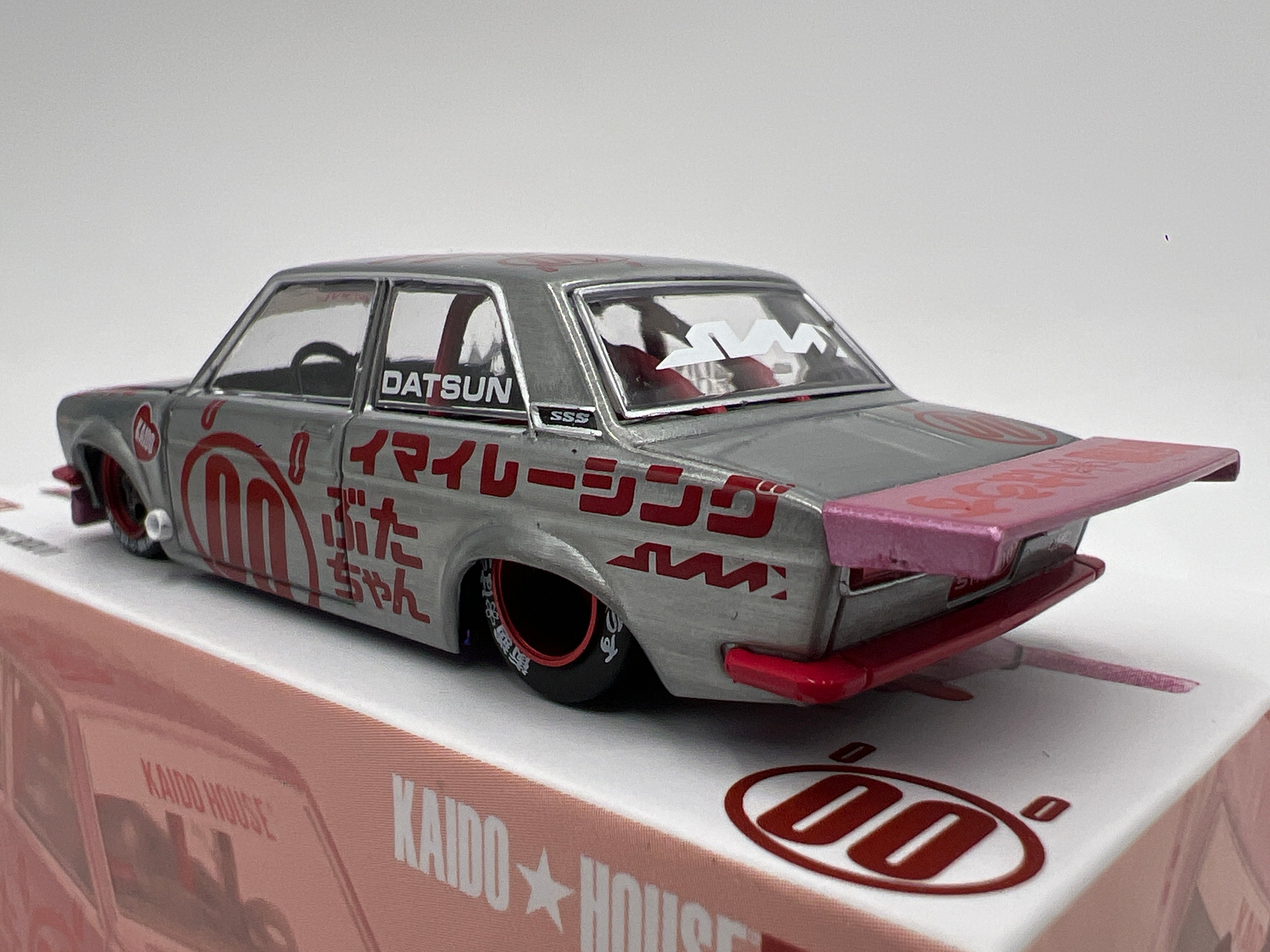 Mini GT Kaido House #161 CHASE Datsun 510 Pro Street Buta V1
