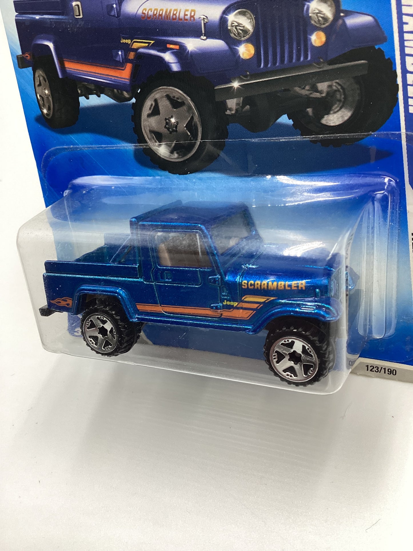 2009 Hot Wheels #123 Jeep Scrambler Blue 42B