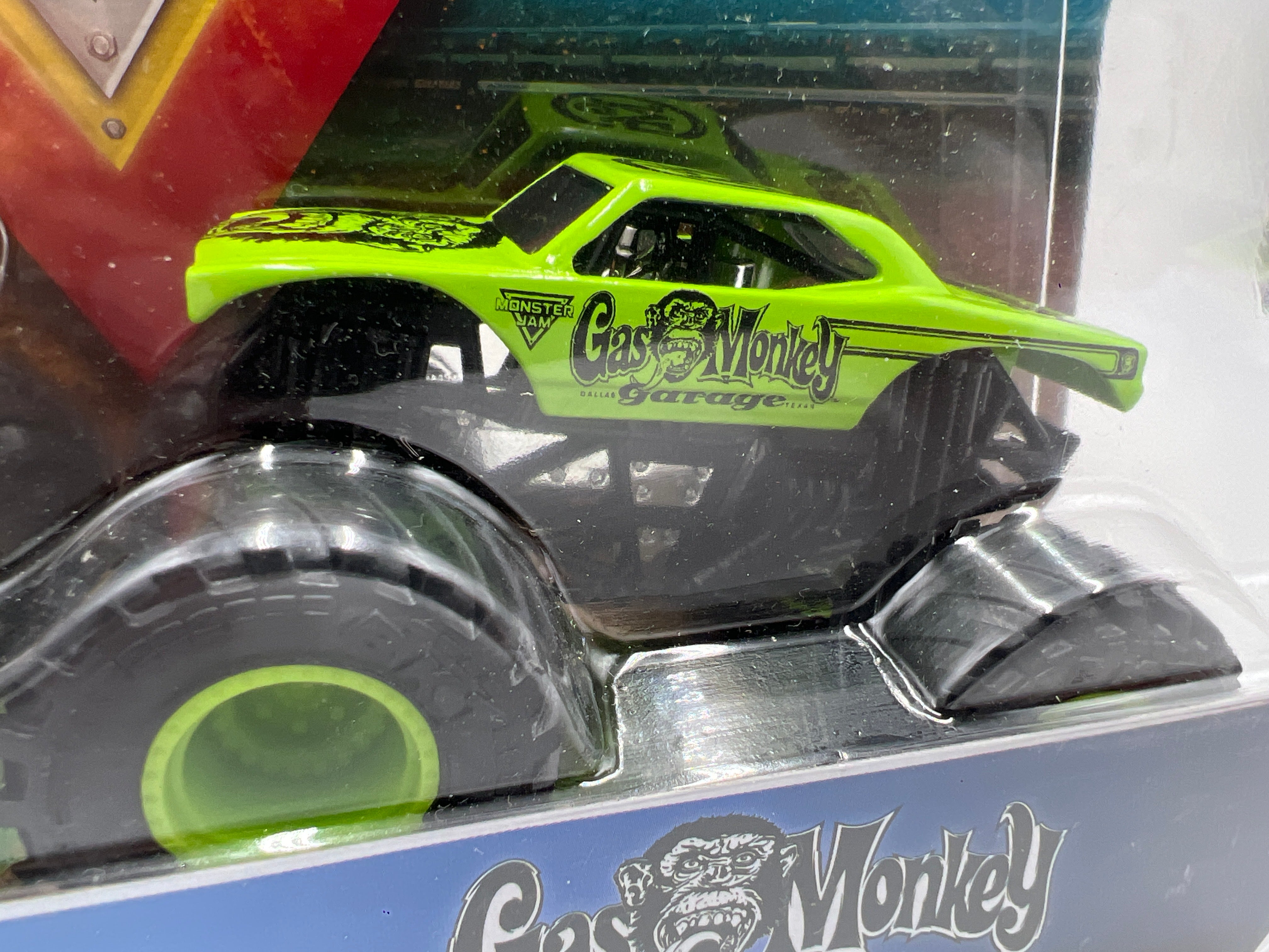 Monster Jam Double Down Showdown Brodozer & Gas Monkey Garage VHTF