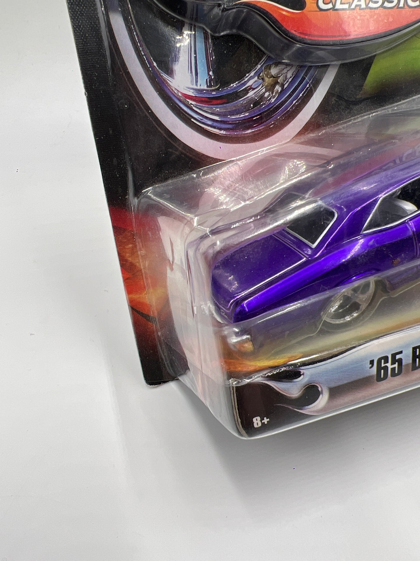 Hot Wheels 1:50 Custom Classics #5 65 Buick Riviera Purple SR