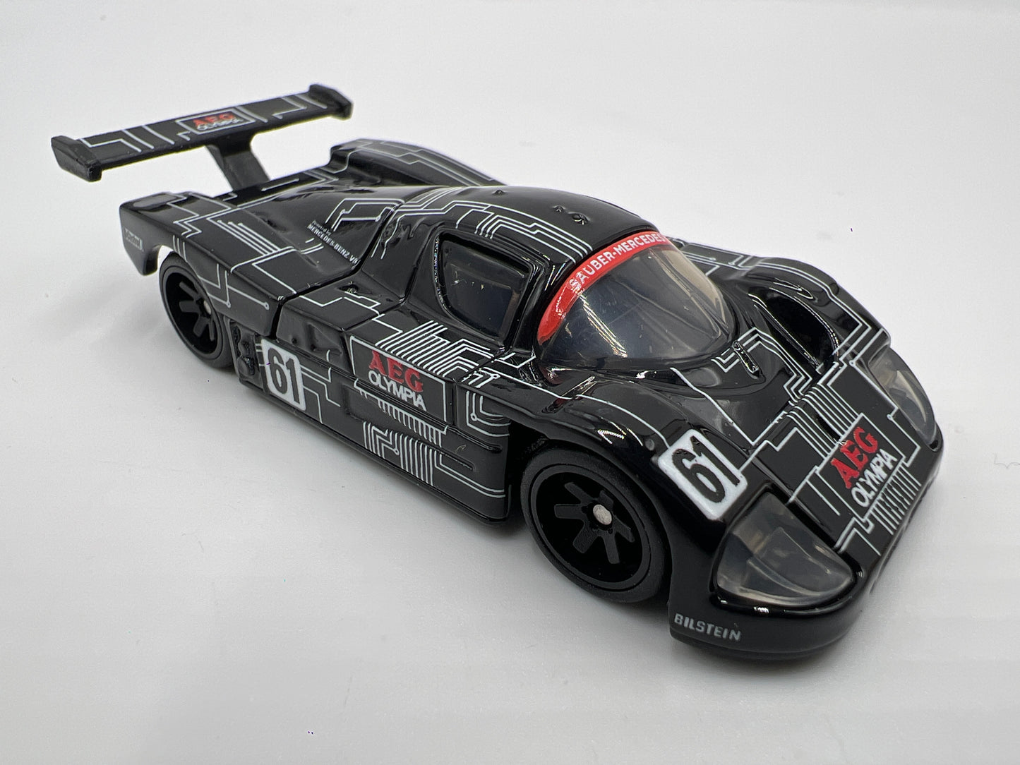 Hot Wheels 1/64 Premium Diorama Set Sauber-Mercedes C9 Black Loose