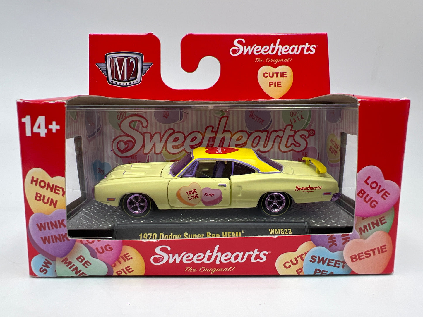 2026 M2 Machines WMTS23 CHASE Walmart Sweethearts 1970 Dodge Super Bee Hemi Yellow