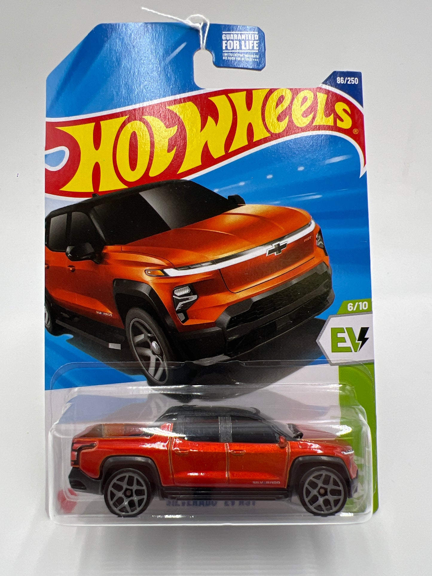2025 Hot Wheels N Case EV #86 Silverado EV RST Orange 18C