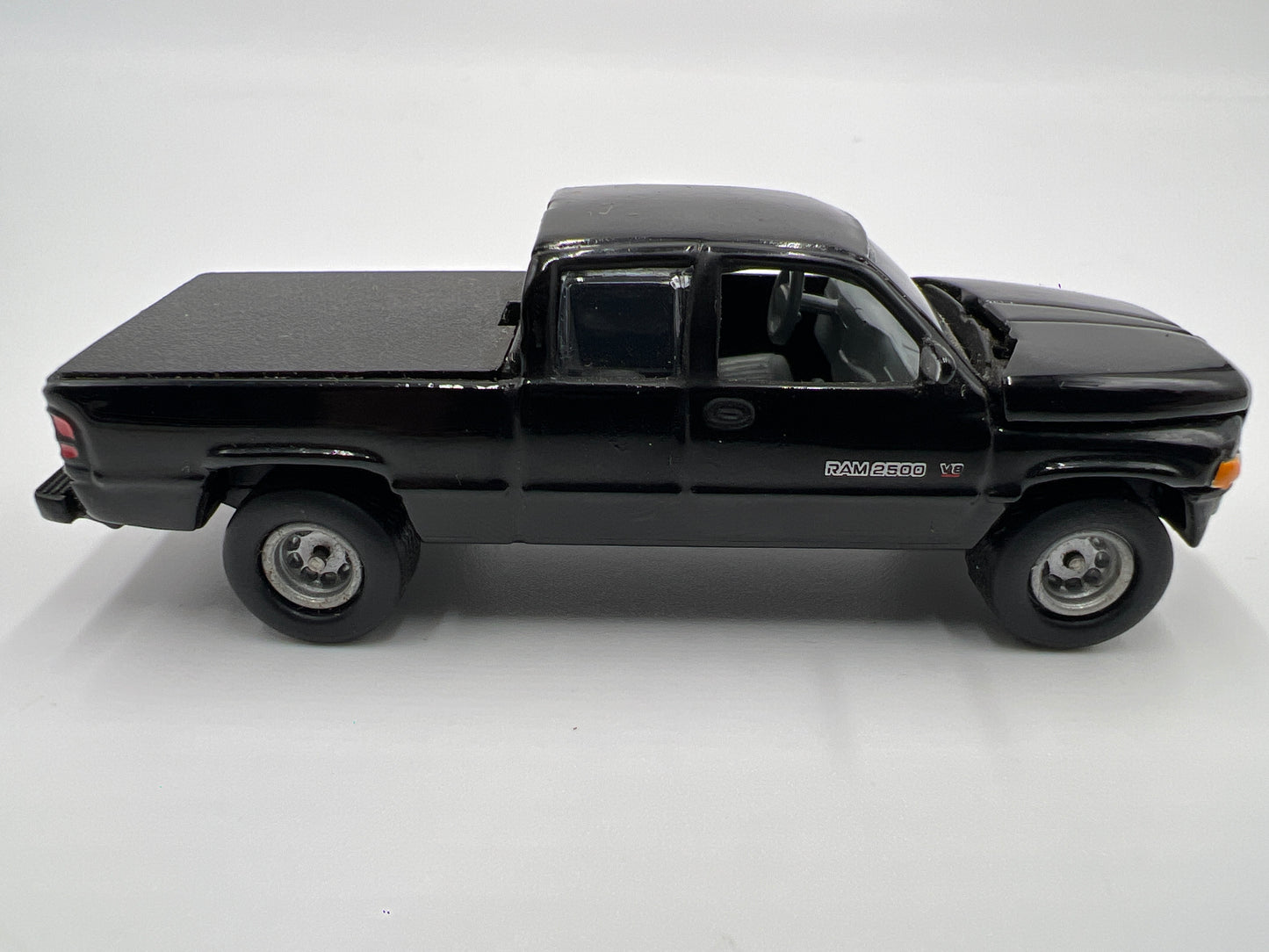 Johnny Lightning 1/64 Mopar or No Car 1996 Dodge Ram Black Loose