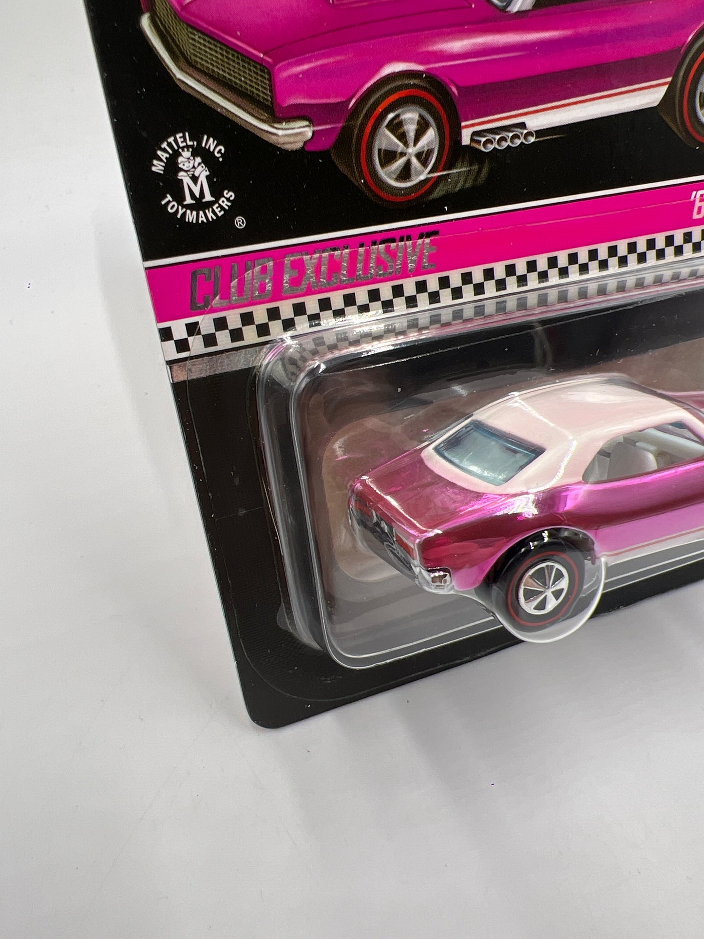 2017 Hot Wheels RLC Club Exclusive Party Car 67 Camaro Pink W/Protector