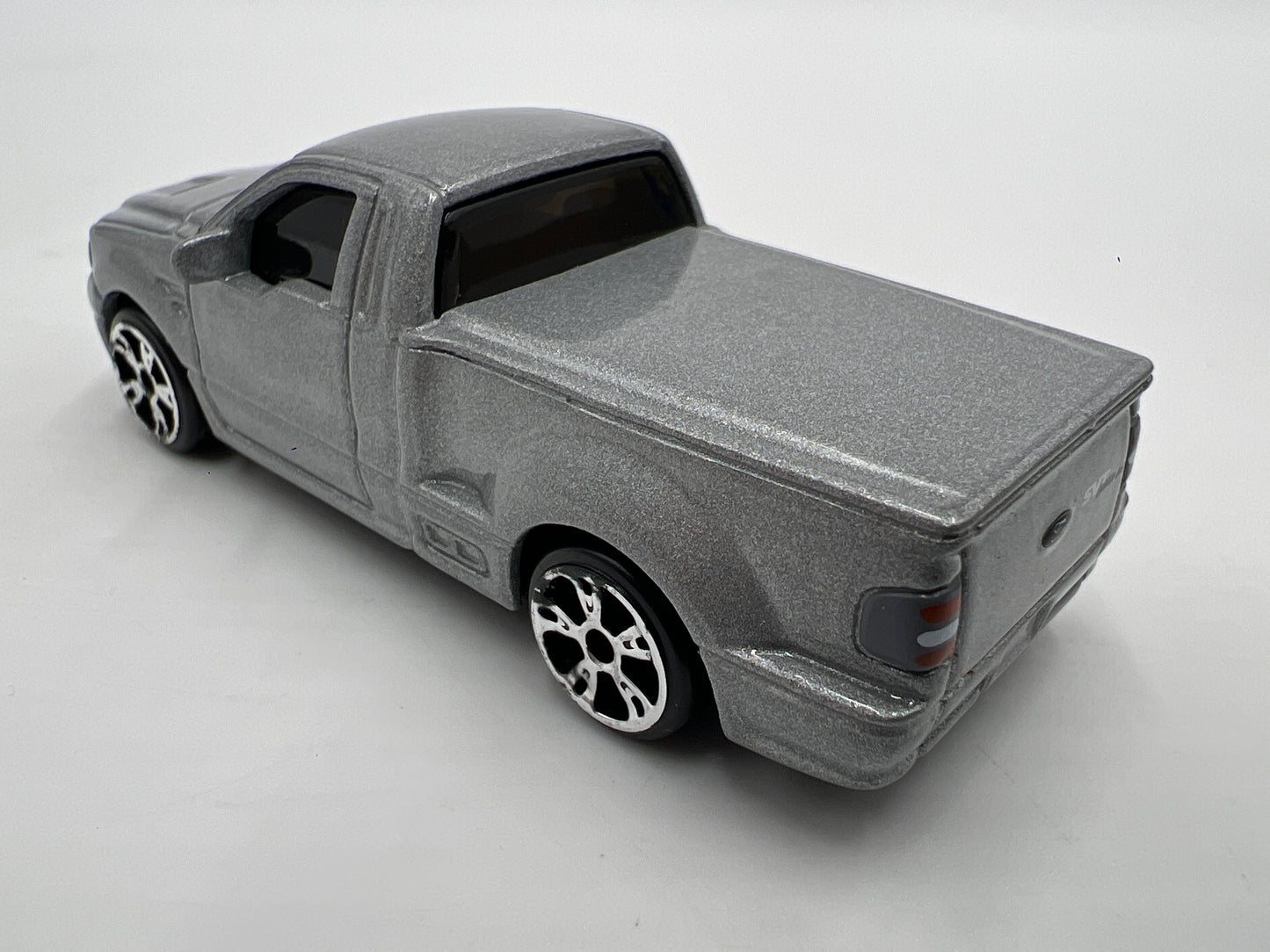 Matchbox 1/64 Superfast #2 Ford SVT Lightning Concept Silver Loose