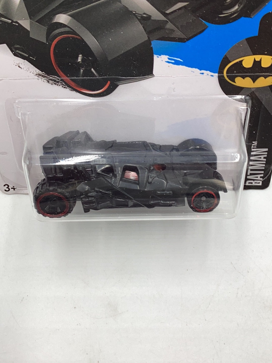 2016 Hot wheels #228 The Dark Knight Batmobile 119G