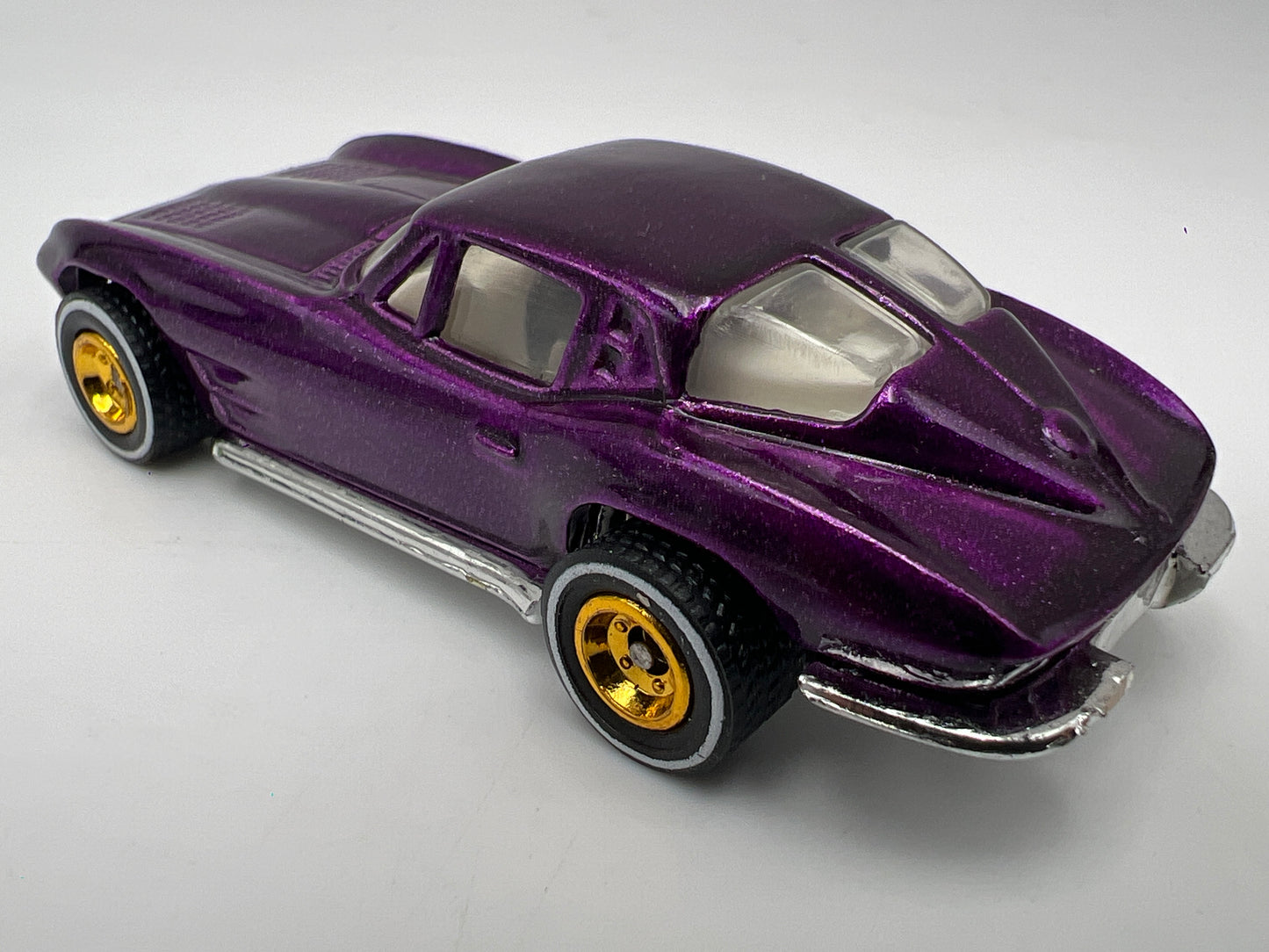 Hot Wheels FAO Schwarz History Of Hot Wheels II Set Split Window 63 Corvette Purple Loose