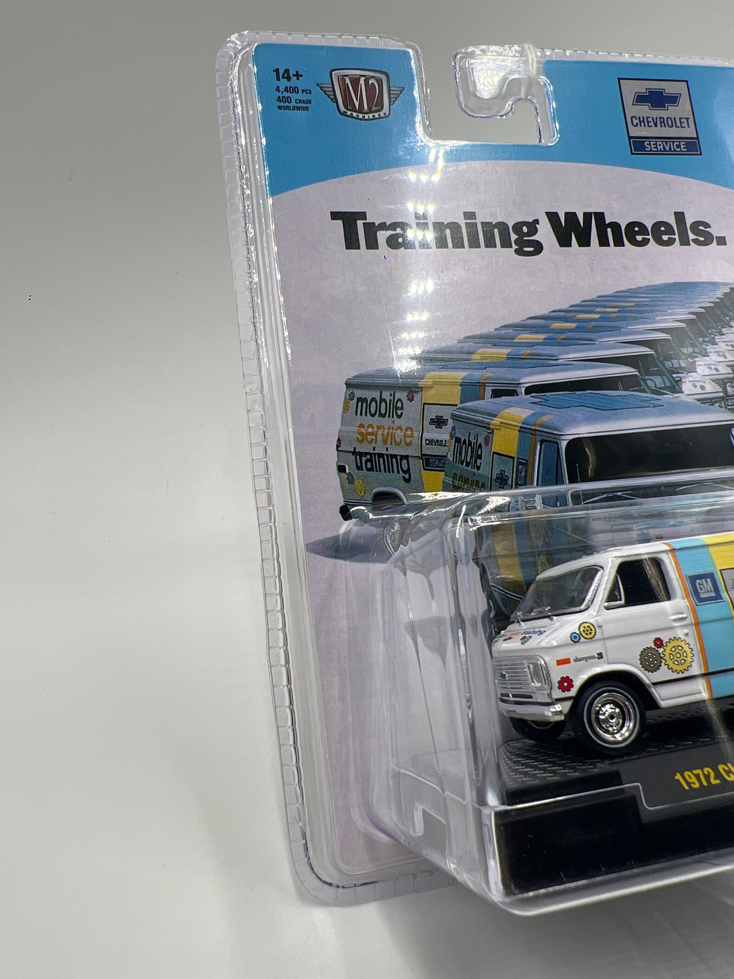 M2 Machines Hobby Exclusive Training Wheels 1972 Chevrolet Van G10 HS64 205C