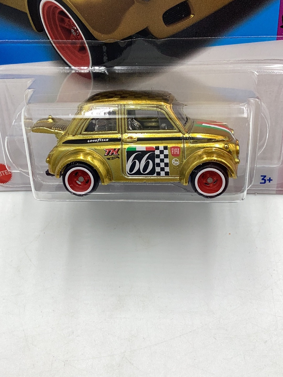 2024 Hot Wheels Super Treasure Hunt #117 60s Fiat 500D Modificado with protector