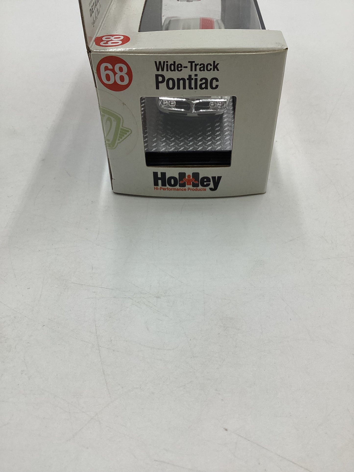 M2 Machines OReilly Exclusive Holley 1968 Pontiac Firebird 400 H.O. White S91