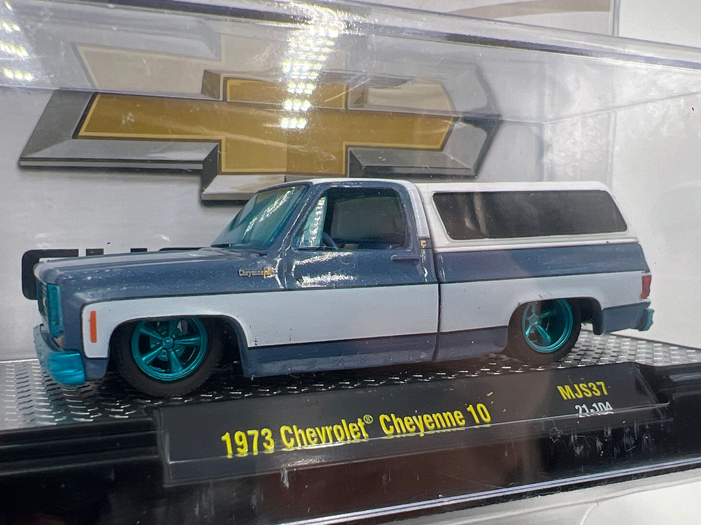 M2 Machines MiJo Exclusives CHASE 1/500 1973 Chevrolet Cheyenne 10 MJS37