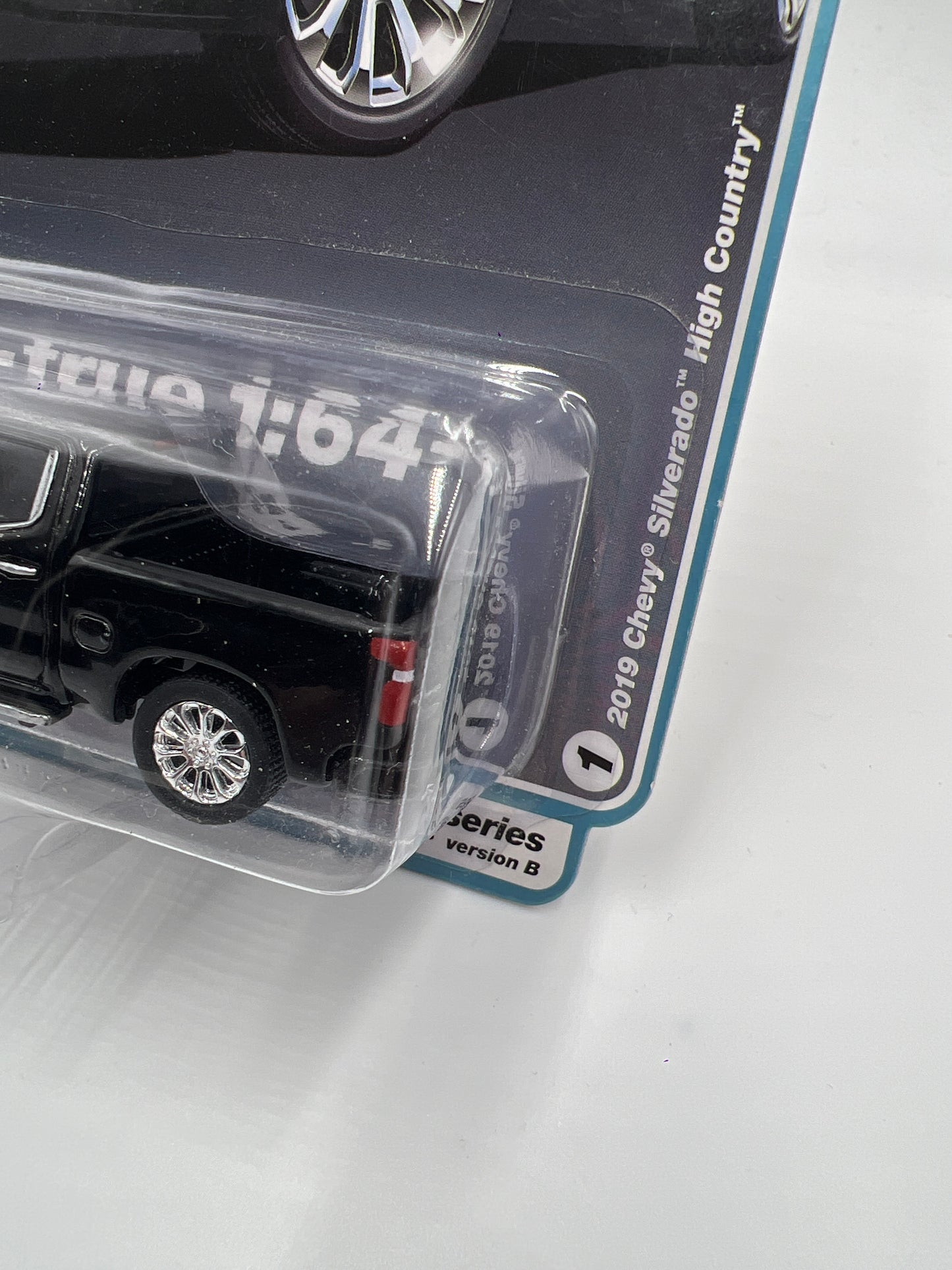 Auto World Muscle Trucks Release 2 Version B 2019 Chevy Silverado High Country Black