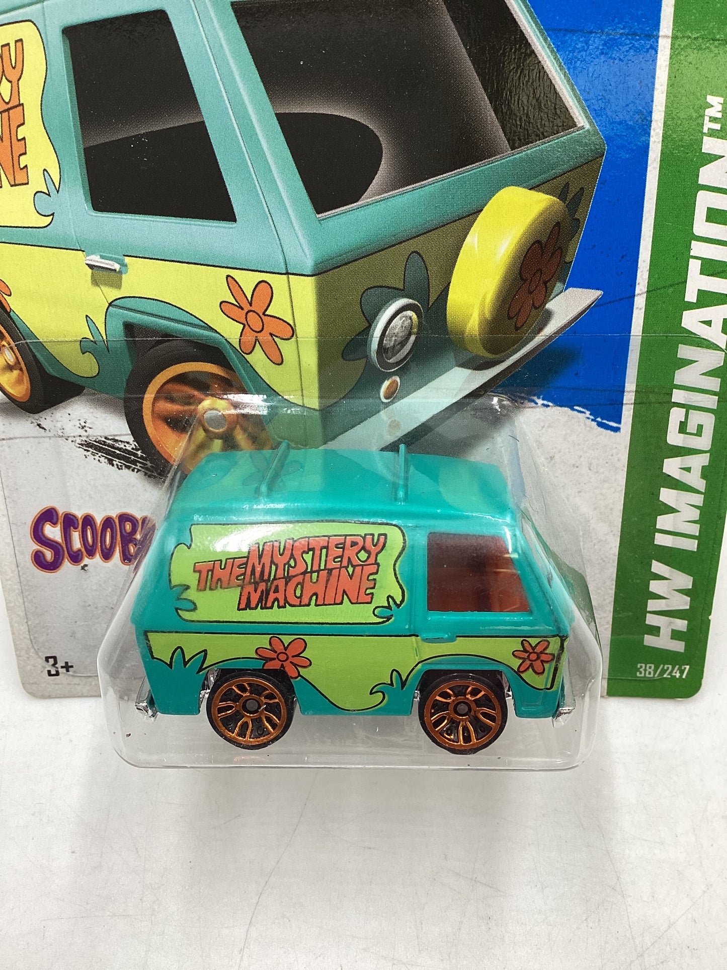 2012 Hot wheels #38 The Mystery Machine 123C