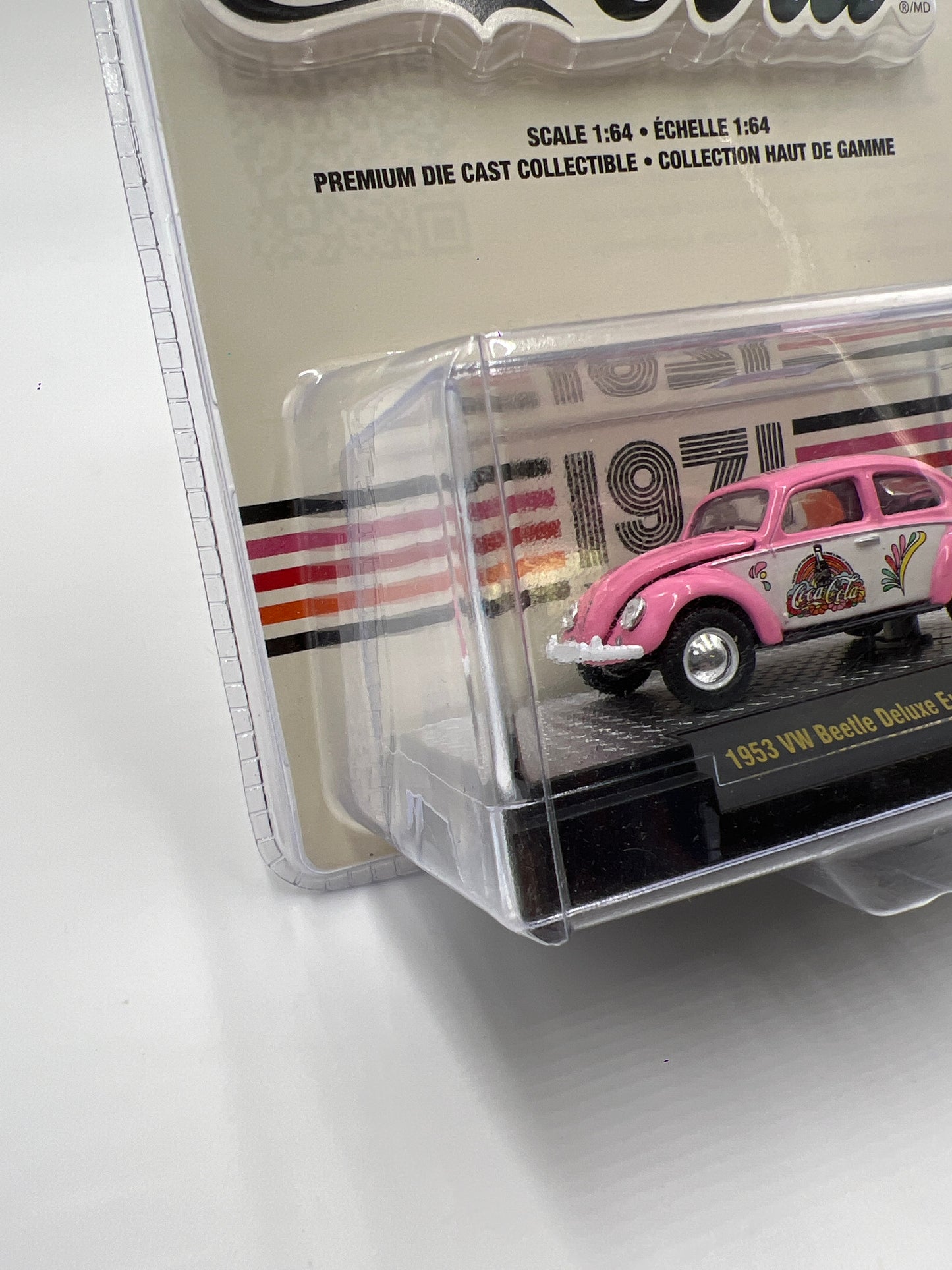 2024 M2 Machines Coca Cola 1971 Unity Collection UNTY01 1953 VW Beetle Deluxe European Model Pink 200C