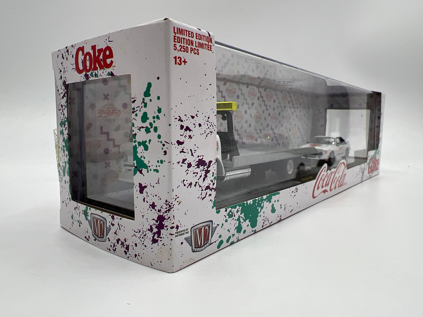 M2 Machines Auto Haulers Coca Cola 1990 Ford C-8000 & 1990 Ford Mustang GT TW05