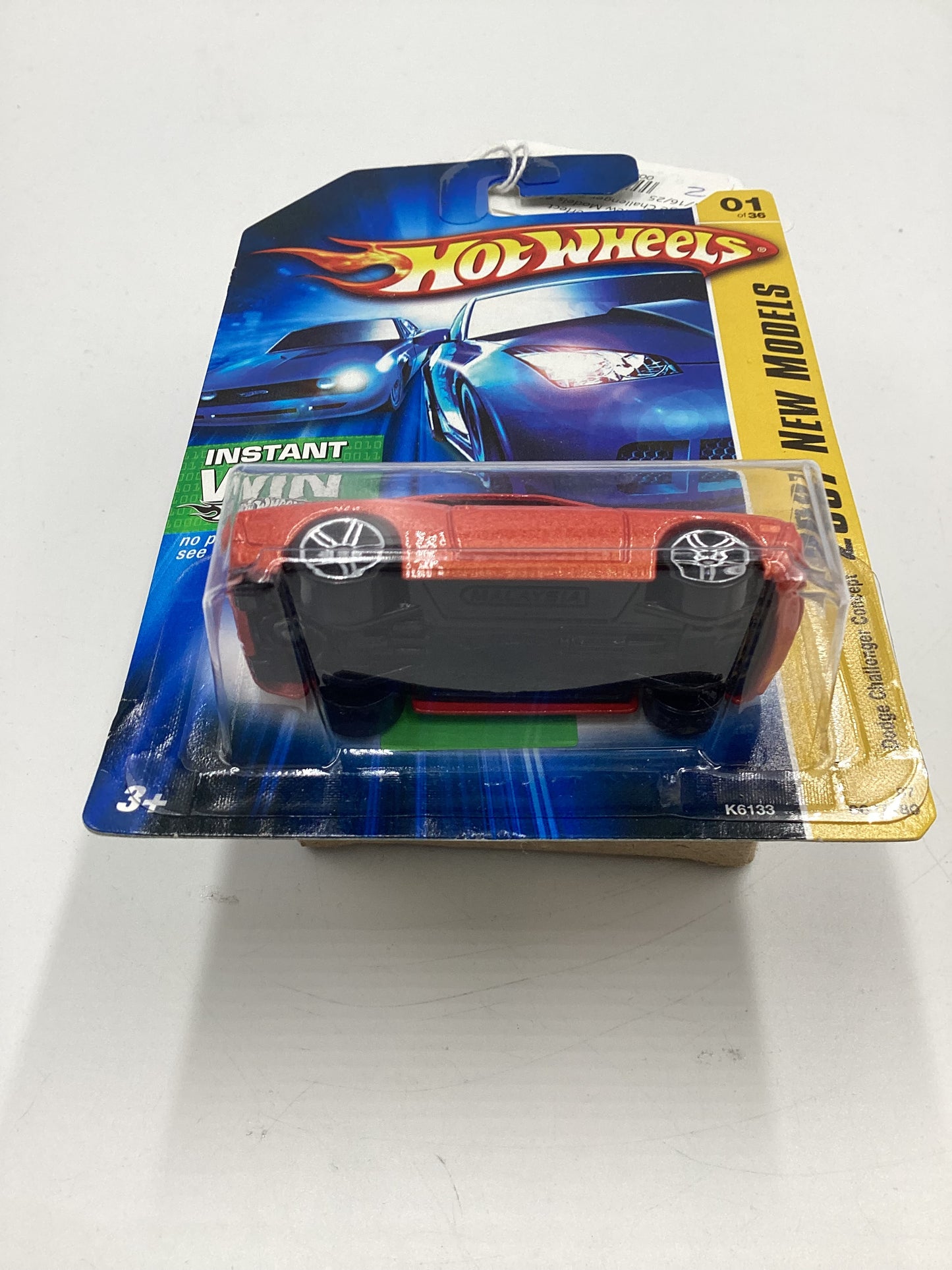 2007 Hot Wheels New Models #1 Dodge Challenger Concept Orange Card Not Perfect 46A