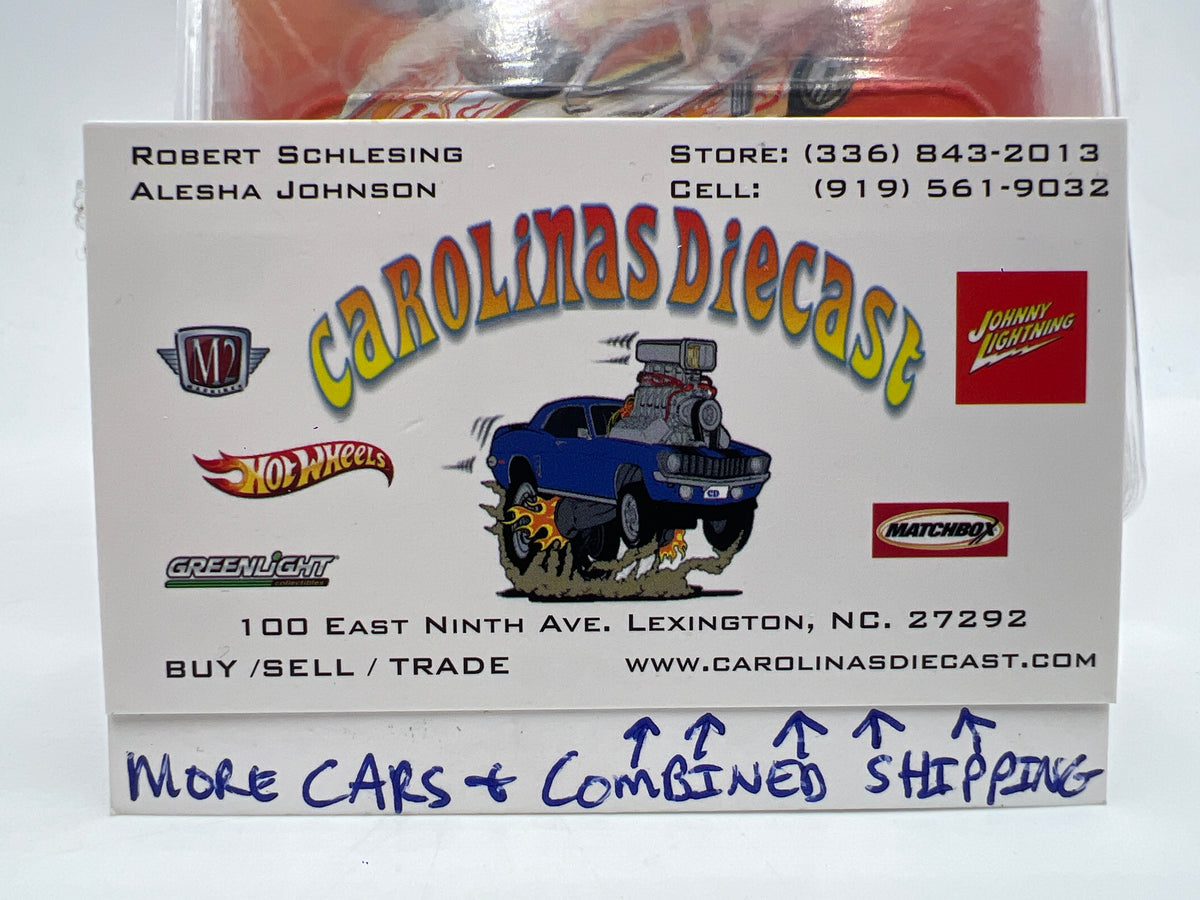 Hot Wheels Target Exclusive The Hot Ones 83 Silverado Blue W/Protector