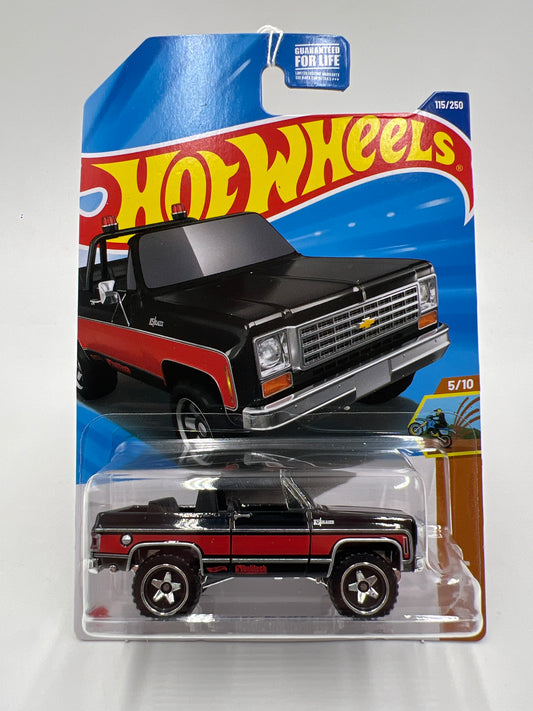 2025 Hot Wheels F Case HW Dirt #115 75 Chevy Blazer Custom Black/Red 15G