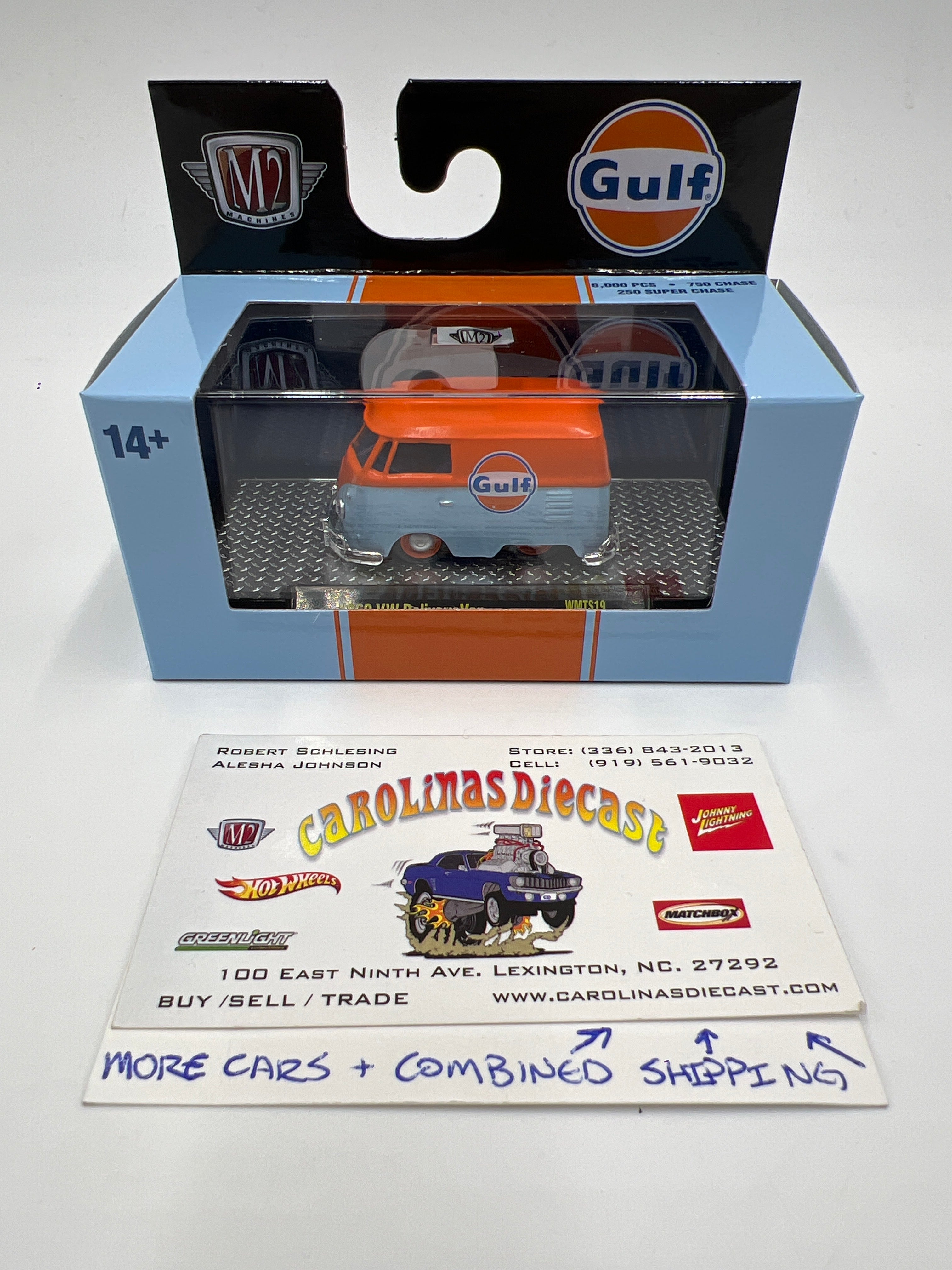 M2 Machines Walmart Exclusive Gulf Set 1960 VW Delivery Van Gulf