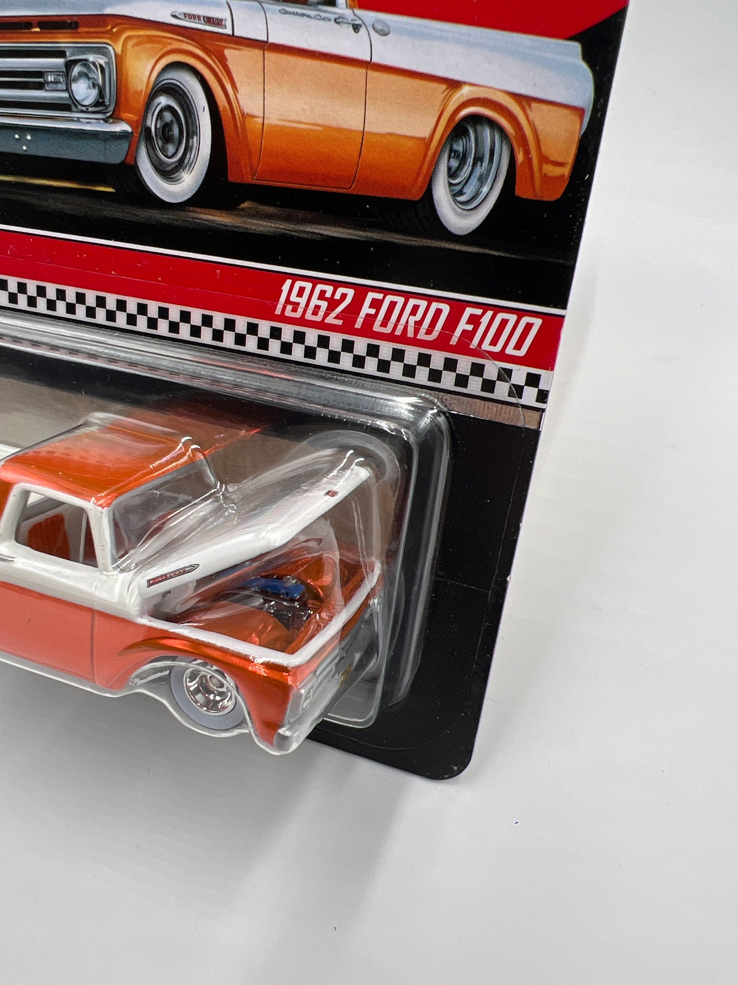 Hot Wheels RLC #1925/25000 1962 Ford F100 Orange/White W/Protector