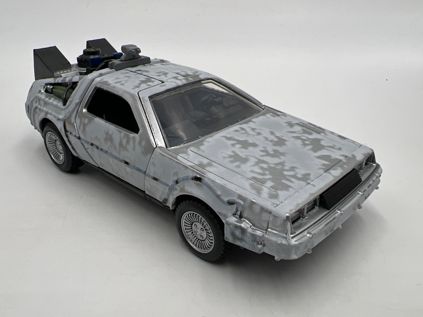 Jada 1/32 Scale Back To The Future 40 Years Edition Time Machine DMC DeLorean W/Box