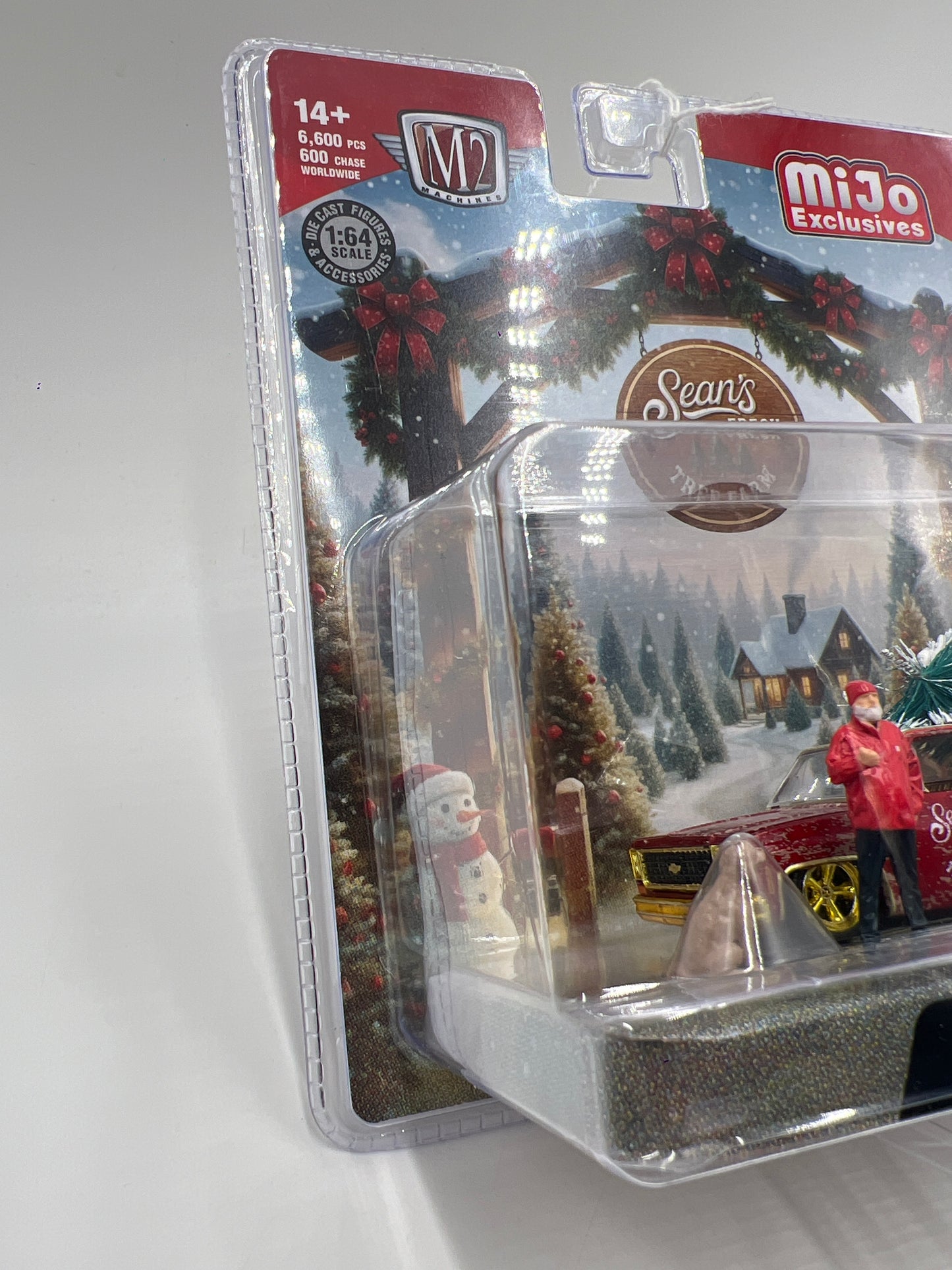 M2 Machines MiJo Exclusives Diorama CHASE Seans Fresh Tree Farm 1977 Chevrolet Silverado 10 Red MJS01