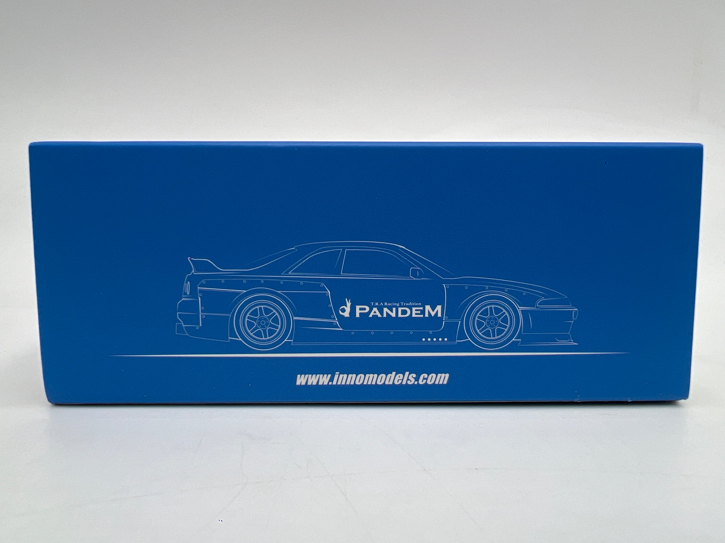 Inno64 1/64 Nissan Skyline GT-R R33 Pandem/Rocket Bunny Blue