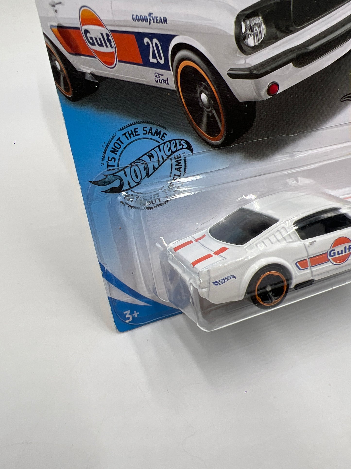 2020 Hot Wheels Dollar General Exclusive #116 65 Mustang 2+2 Fastback Gulf White 240D