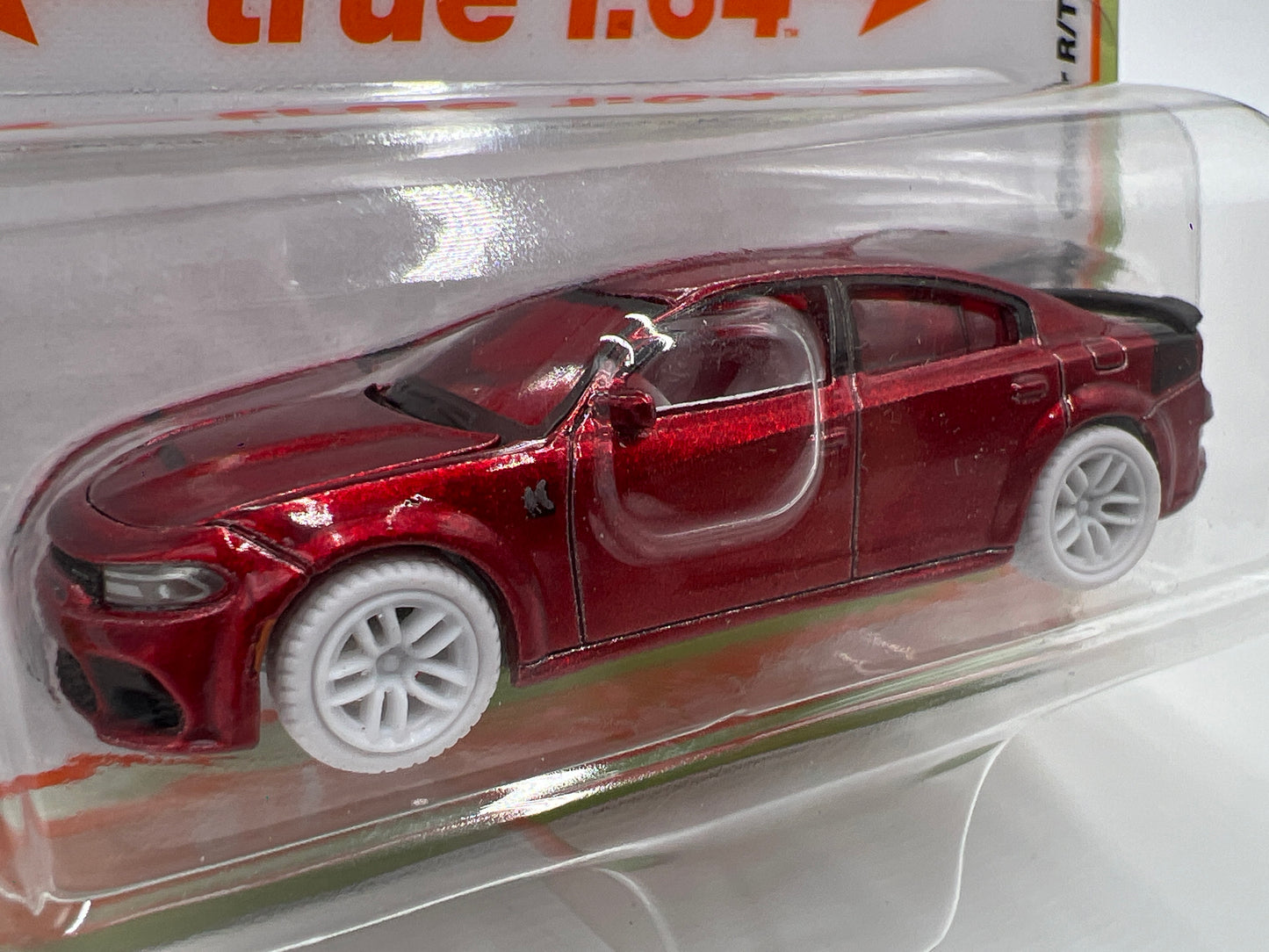 Auto World Modern Muscle Release 3 Version A Ultra Red CHASE 2023 Dodge Charger R/T Scat Pack Swinger