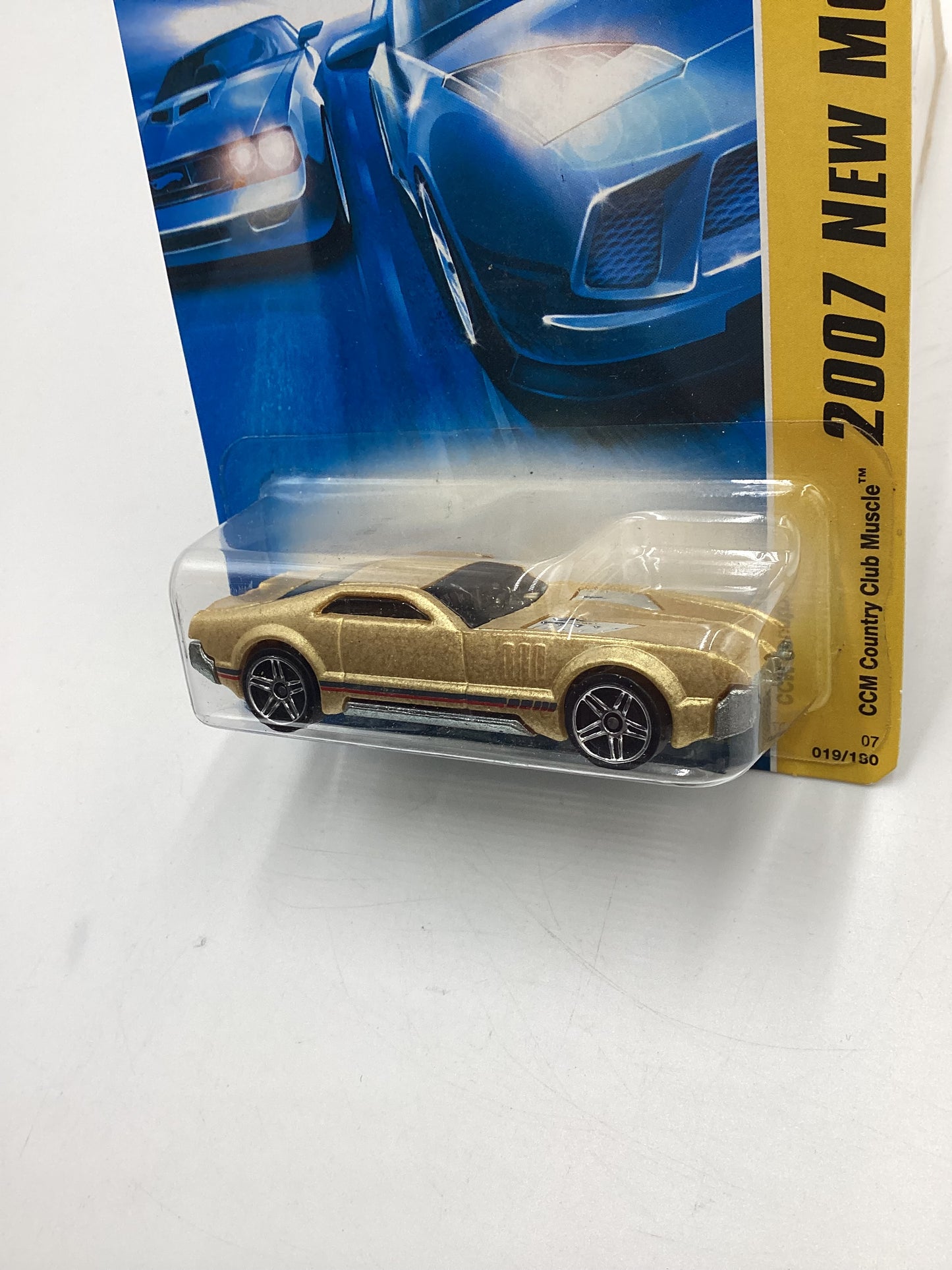 2007 Hot Wheels New Models #19 CCM Country Club Muscle Gold 48i