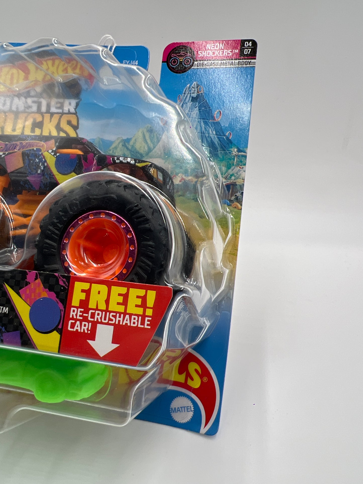 2021 Hot Wheels Monster Trucks Neon Shockers #44 Town Hauler 131i