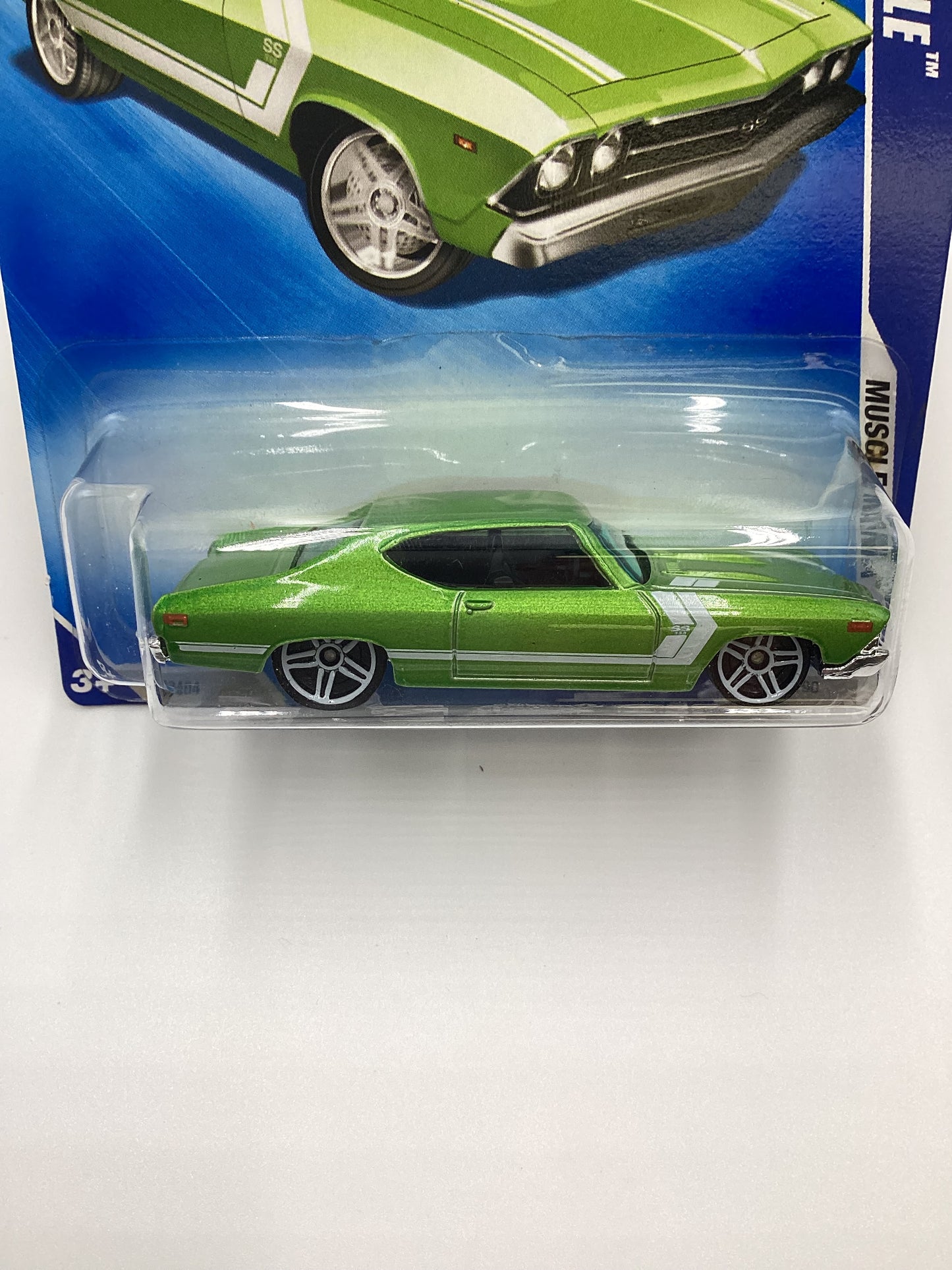 2009 Hot Wheels #084 69 Chevelle Green 5F