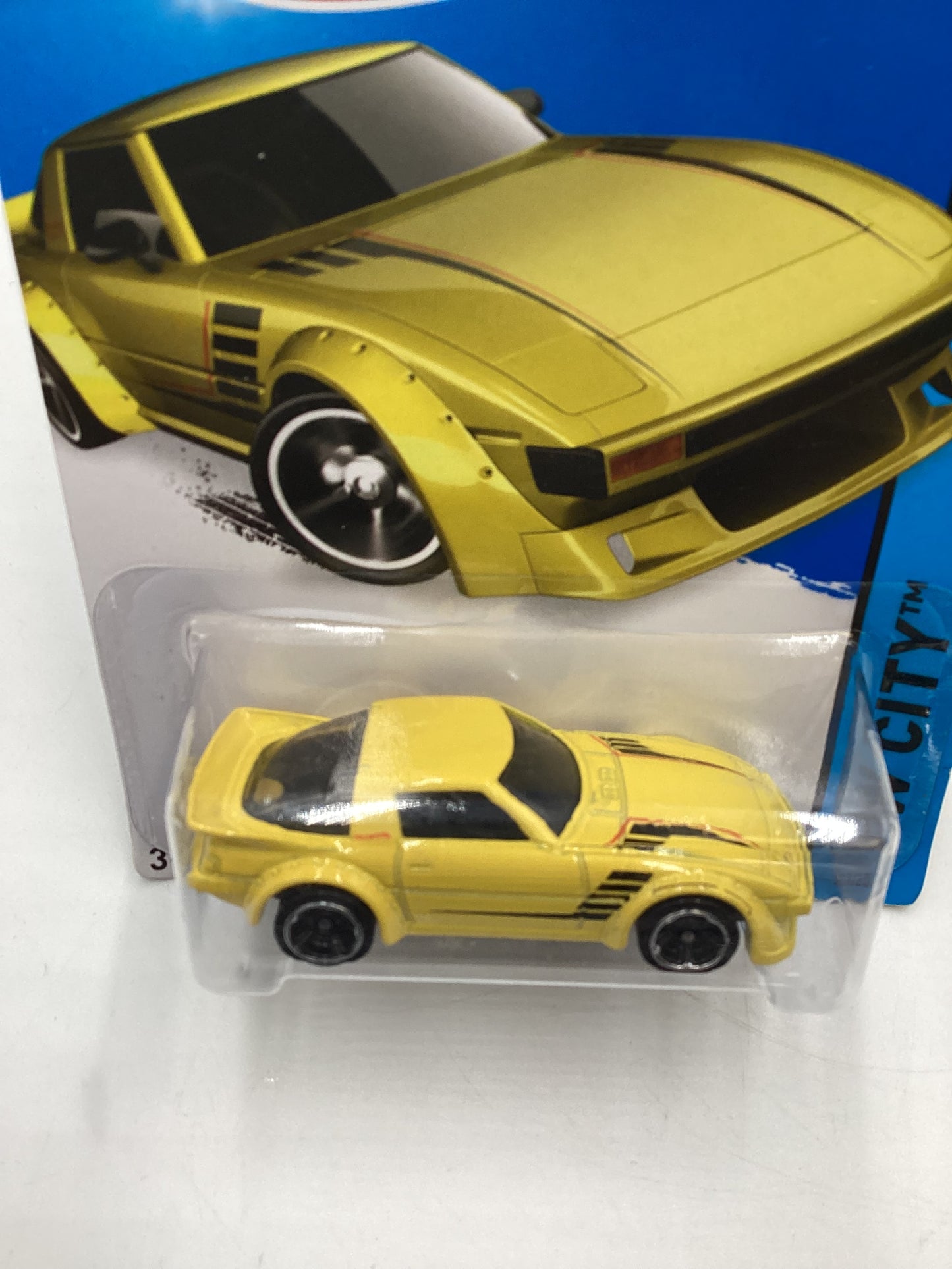 2014 Hot Wheels HW City #21 Mazda RX-7 Yellow 88E