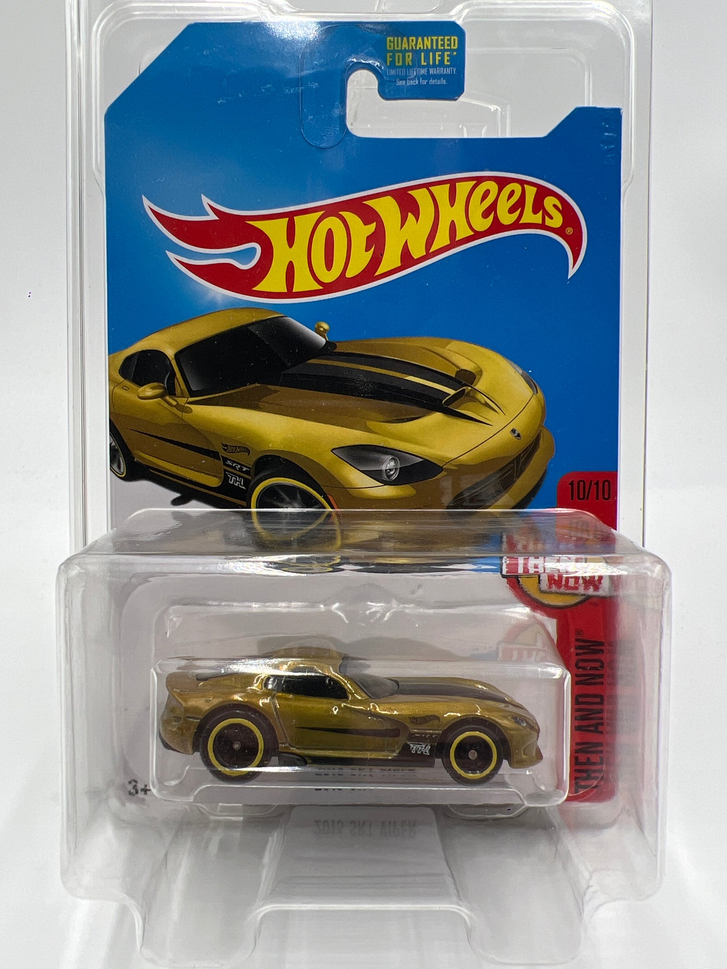 2017 Hot Wheels Super Treasure Hunt 2013 SRT Viper Gold W/Protector