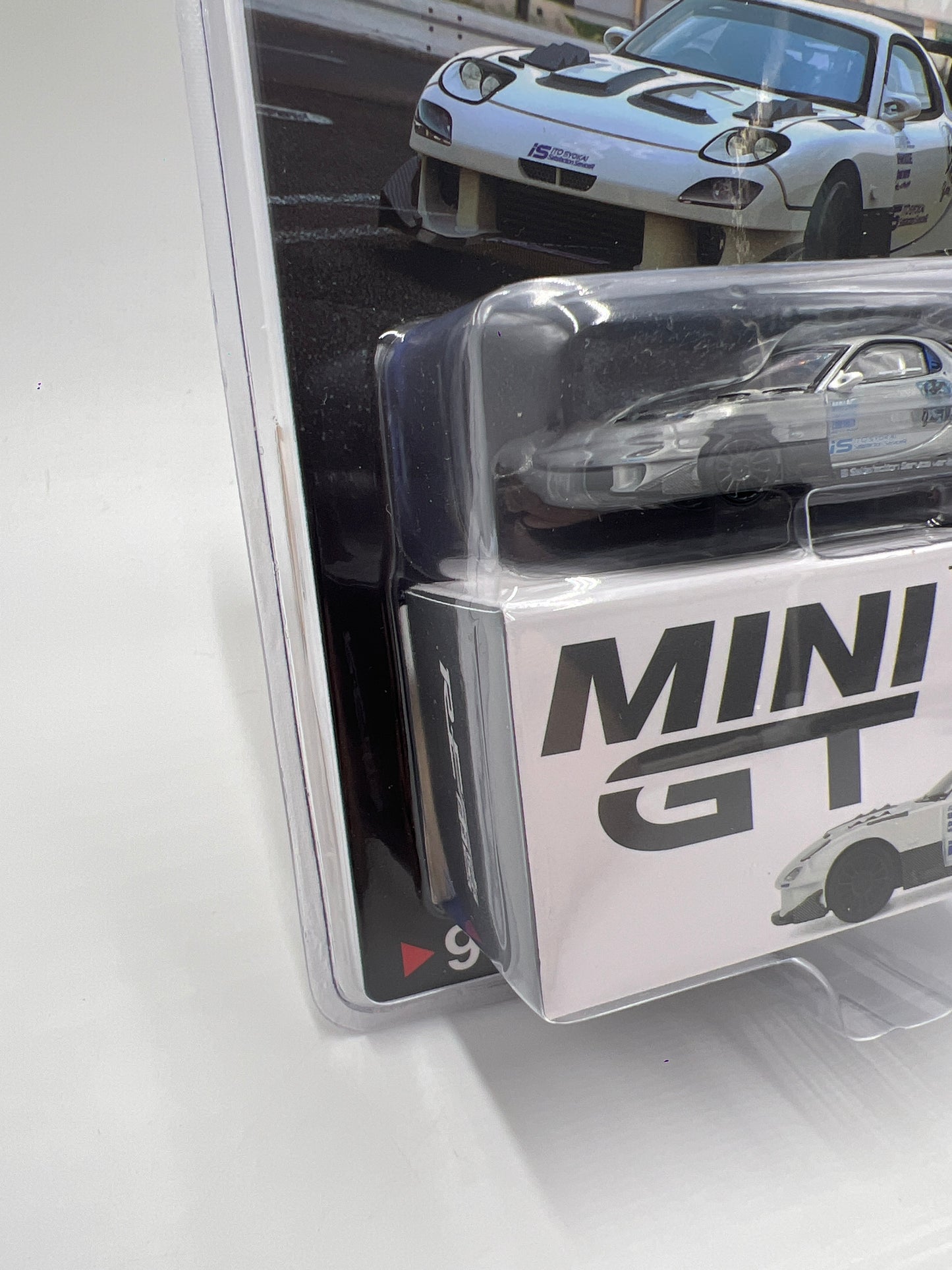 Mini GT #996 CHASE Mazda RX-7 FD3S Itosyoukai Rei-gouki W/RE Amemiya