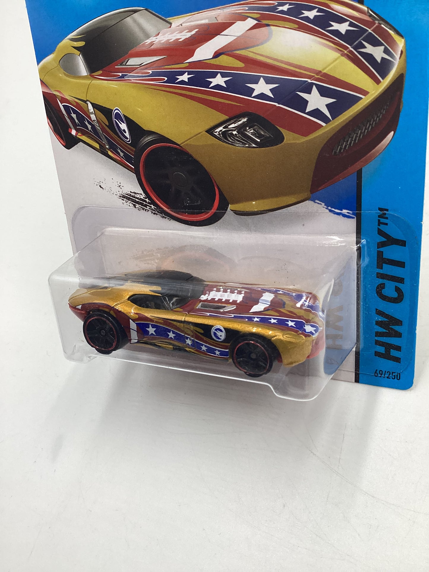 2015 Hot Wheels Treasure Hunt #69 Fast Felion Gold International Card