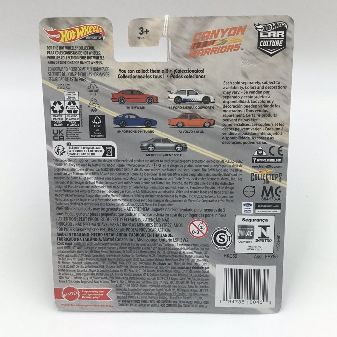 2023 Hot wheels car culture Canyon Warriors #1 01 BMW M5 1/5 257D