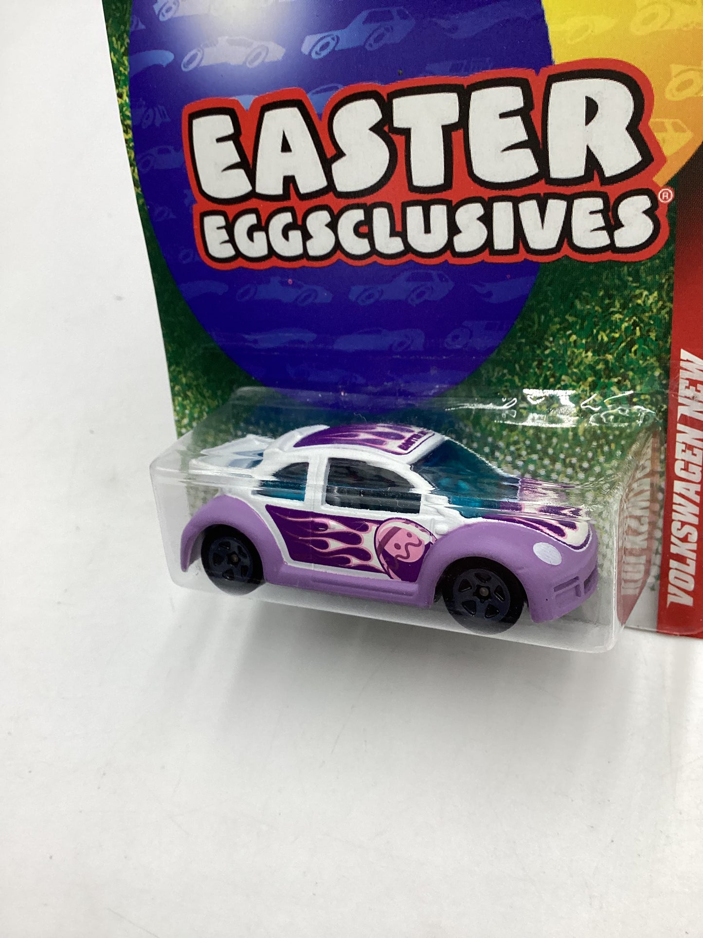 2010 Hot Wheels Easter Eggclusive Volkswagen New Beetle Cup 157H