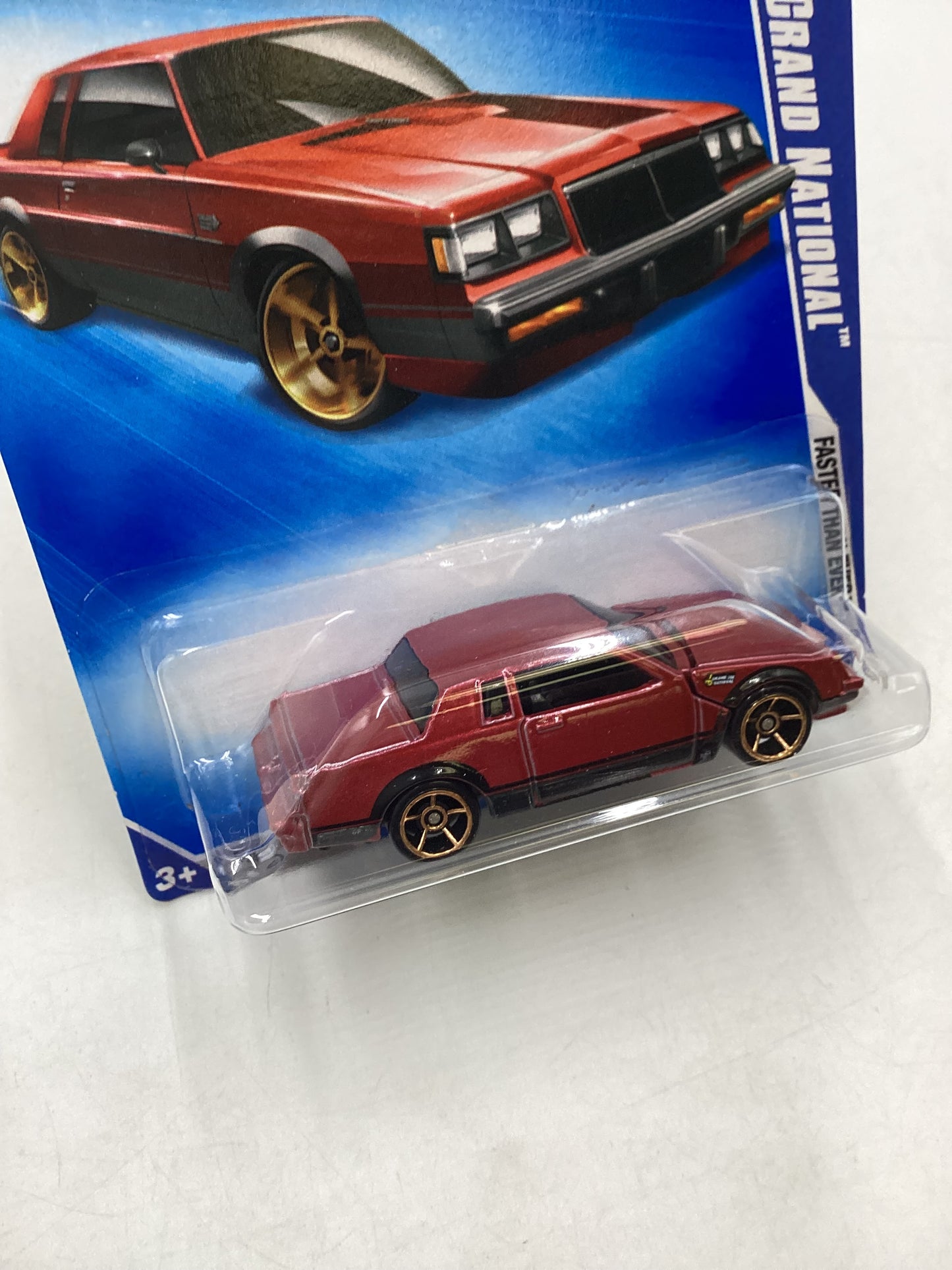 2009 Hot Wheels #131 Buick Grand National Red 46A