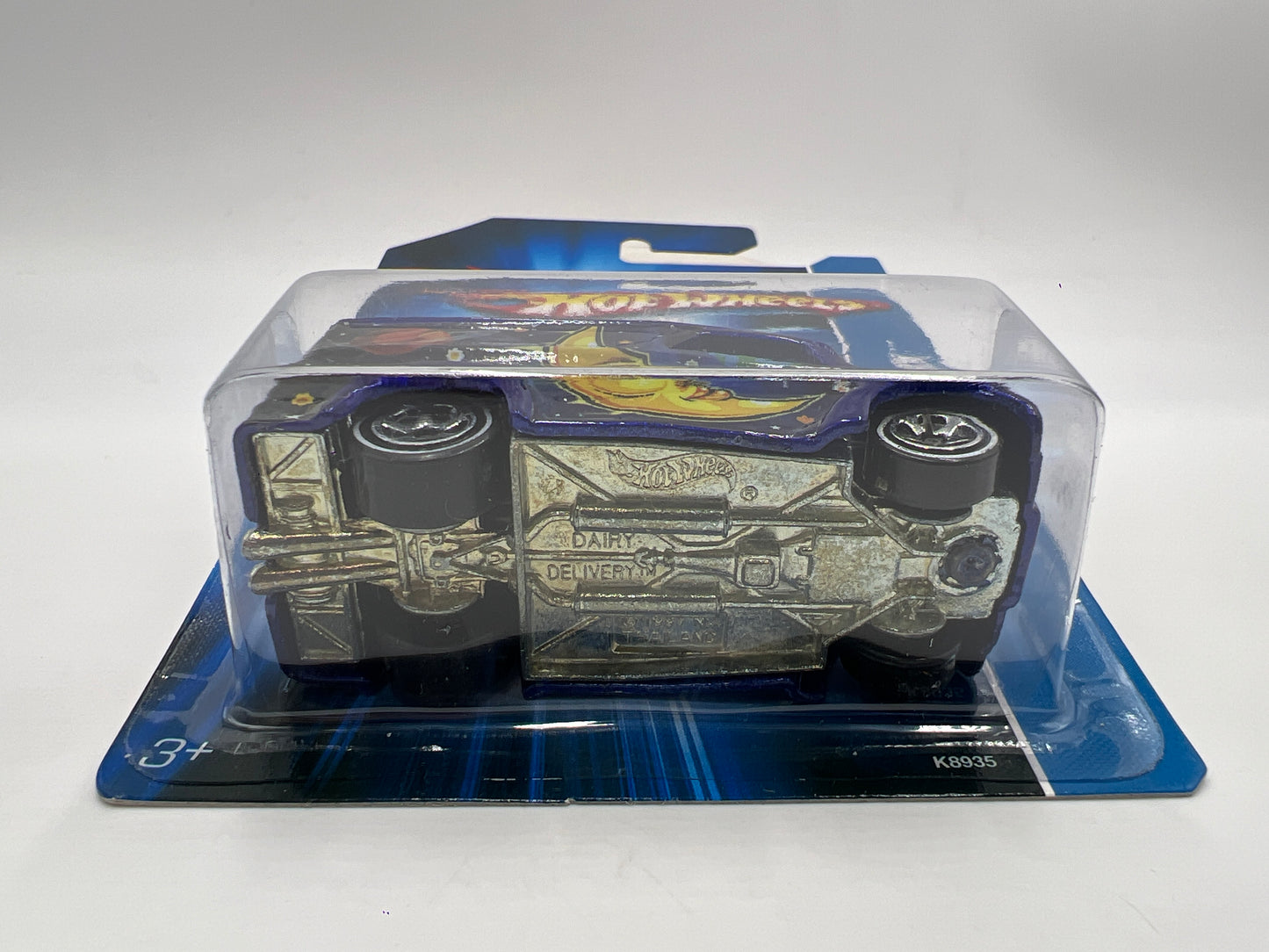 2007 Hot Wheels Online Exclusive Luna Lu Dairy Delivery W/Protector