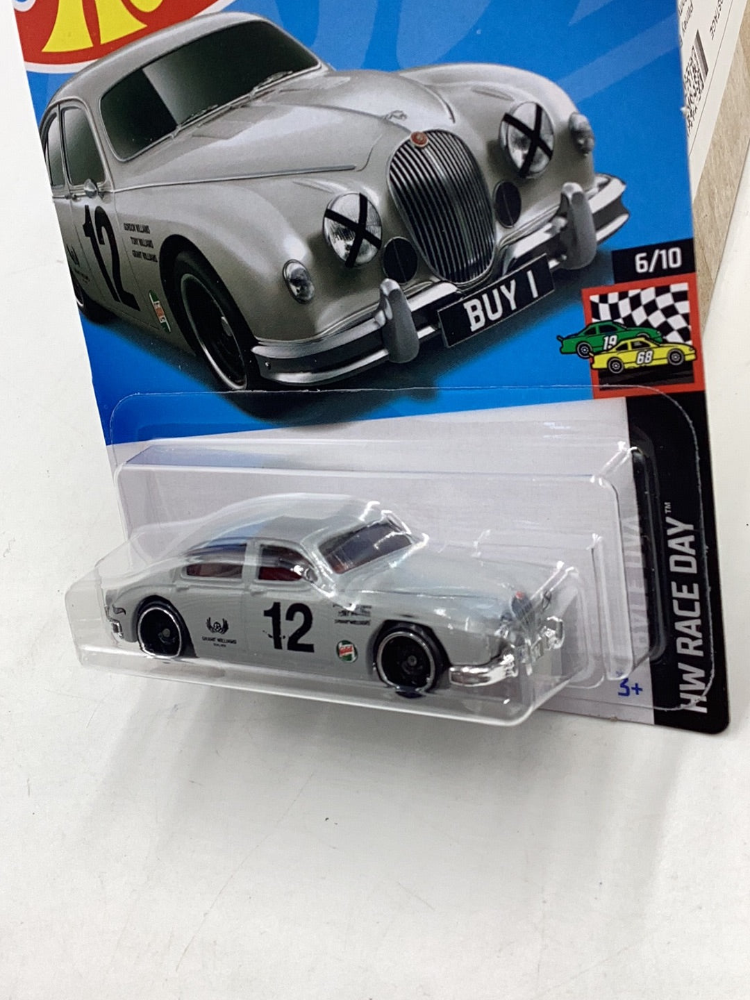 2024 Hot Wheels G case #127 Jaguar MK1 65B
