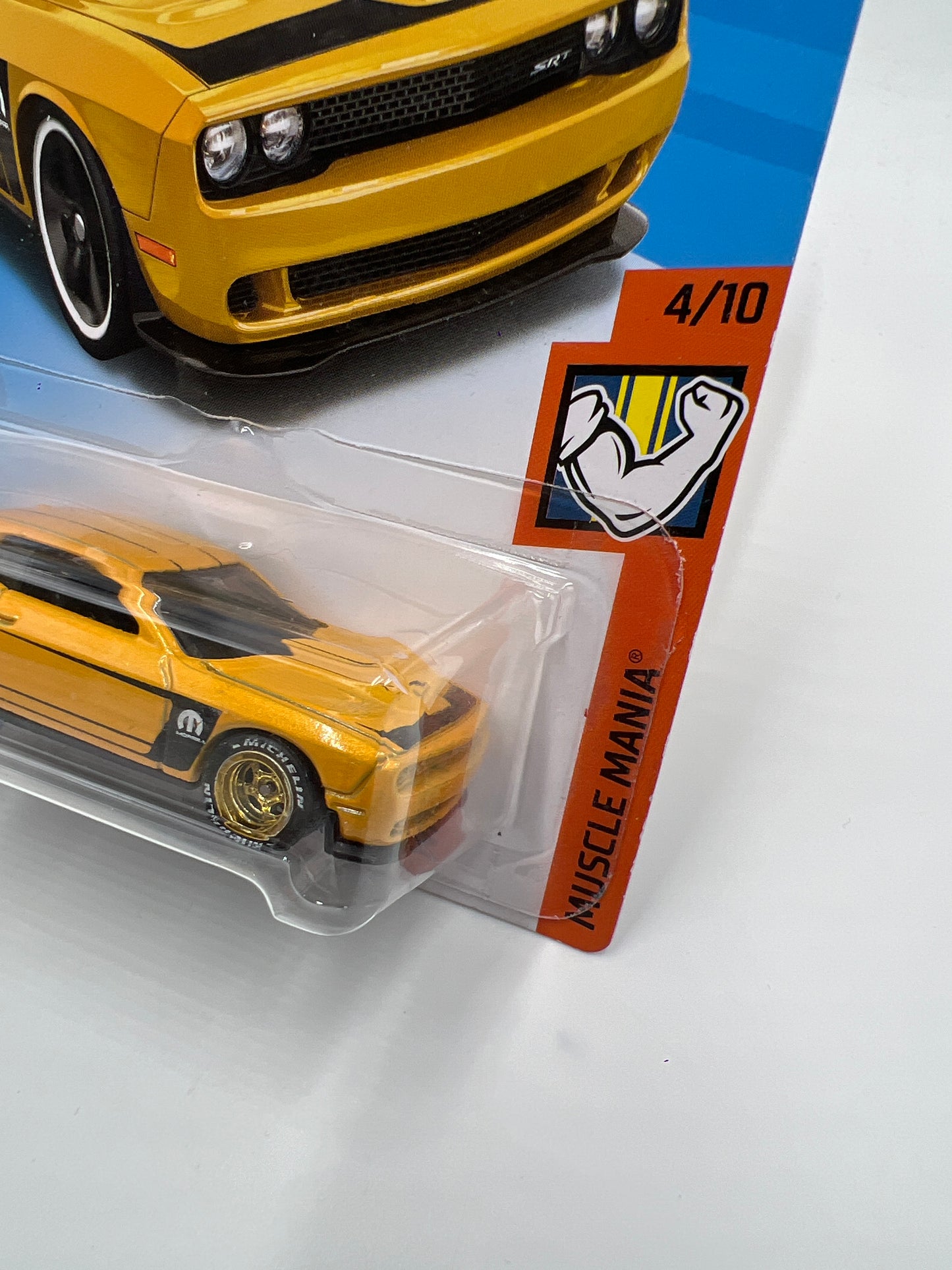 Hot Wheels 15 Dodge Challenger SRT Yellow Wheel Swap Custom On Card W/Protector SR