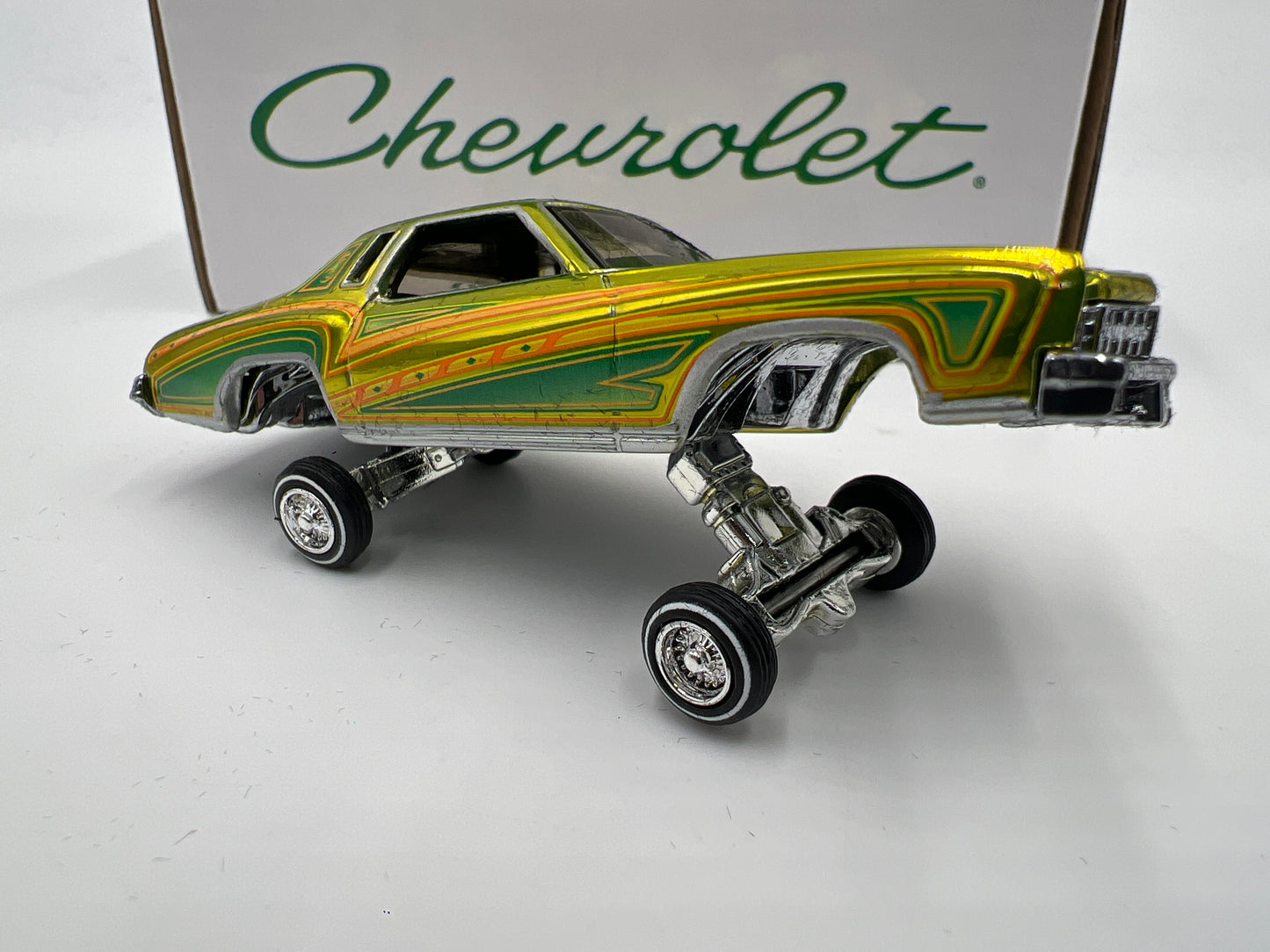 Hot Wheels RLC Lowrider 1975 Chevrolet Monte Carlo Green