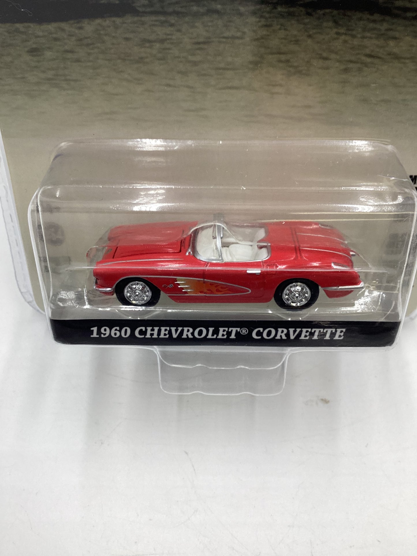 Greenlight Hollywood Series 34 Riptide 1960 Chevrolet Corvette Red 180E